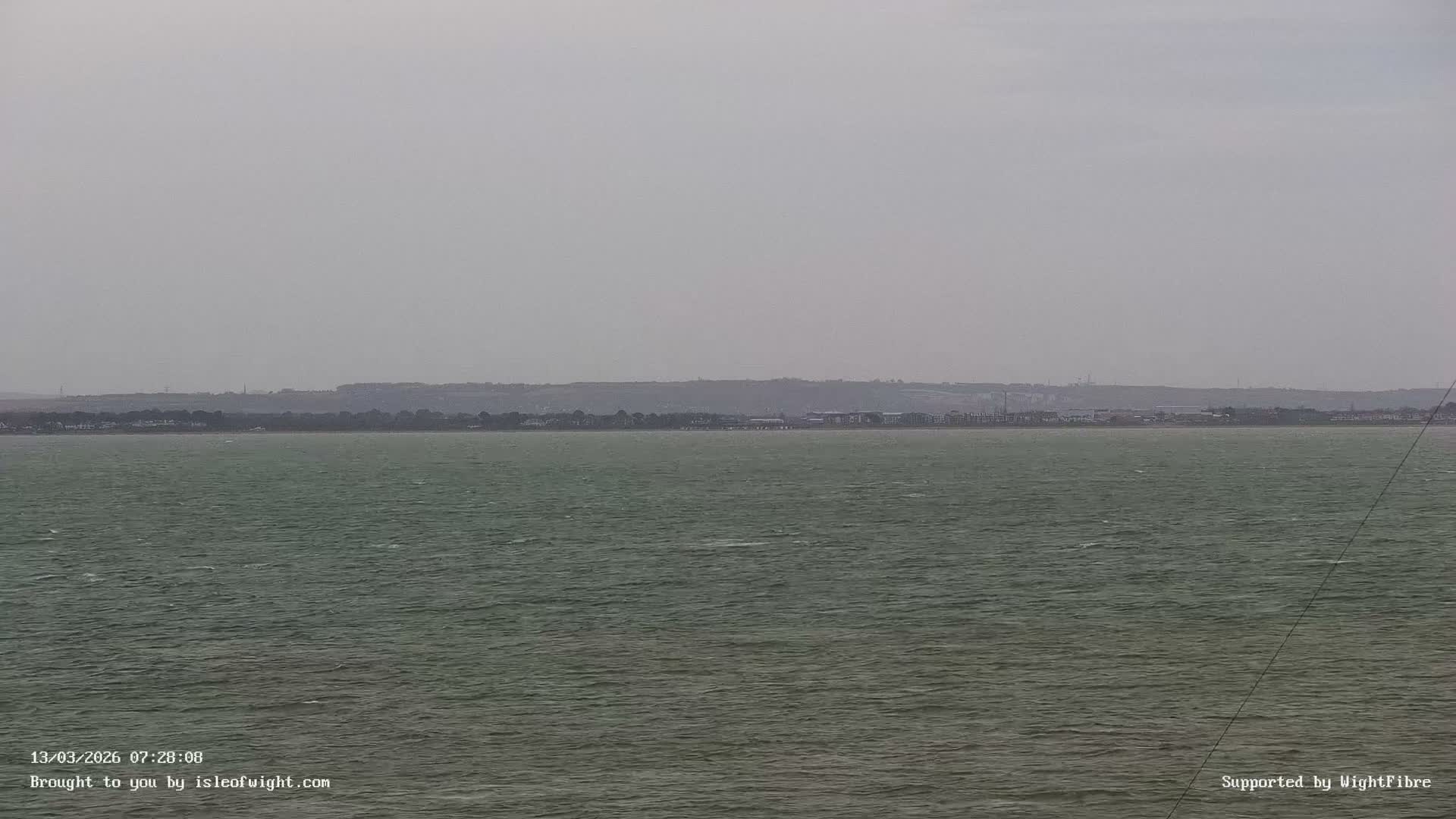 Cowes Port, Cruise/ Ferry Ship Shipspotting in The Solent & Southampton Coast Panaromic PTZ Live Cam - Cowes , Isle of Wight, South East, England, United Kingdom