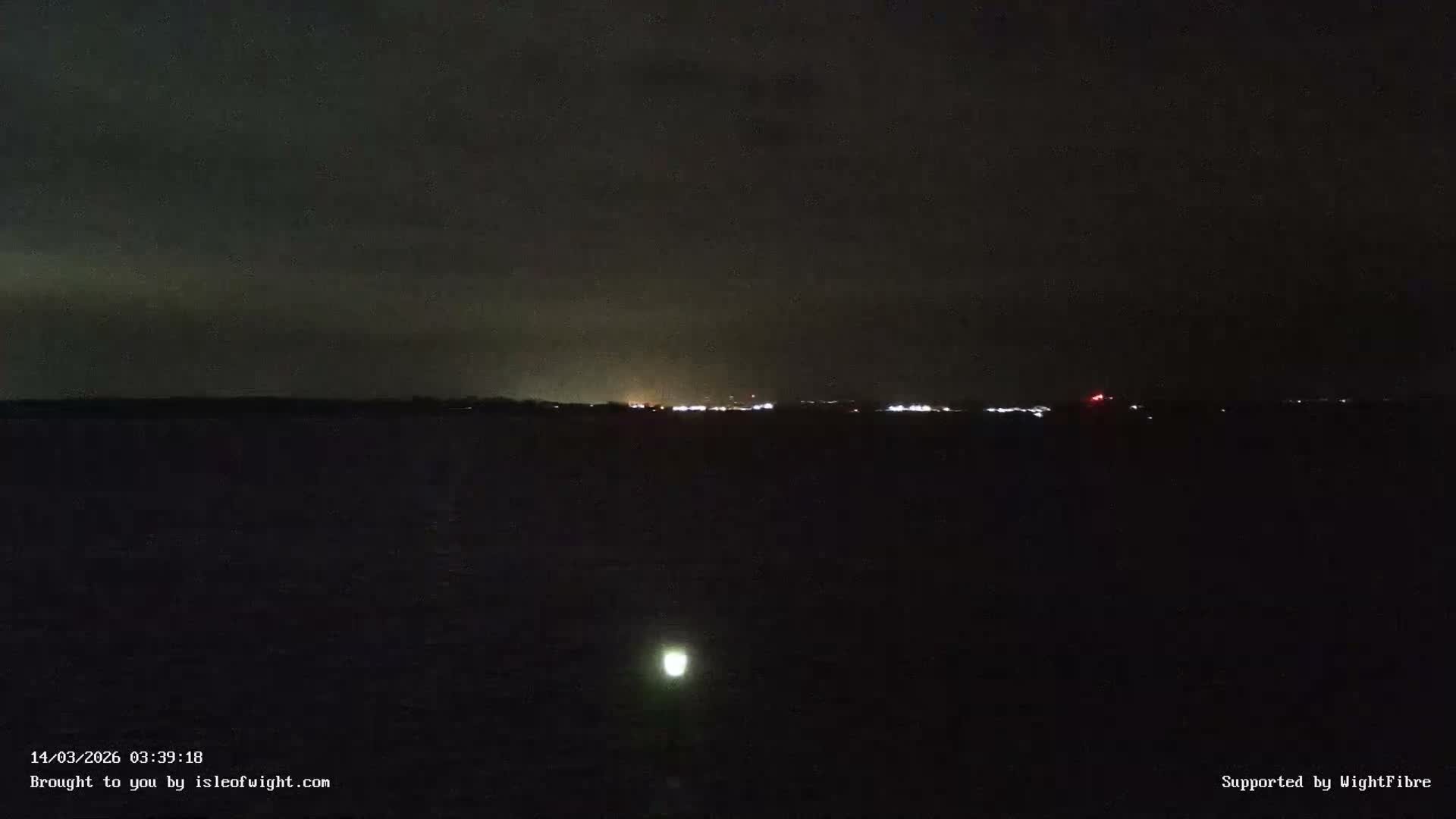 Cowes Port, Cruise/ Ferry Ship Shipspotting in The Solent & Southampton Coast Panaromic PTZ Live Cam - Cowes , Isle of Wight, South East, England, United Kingdom