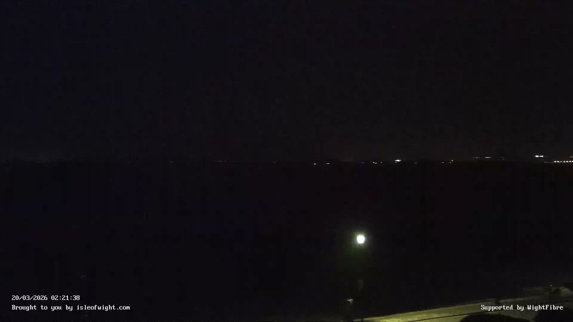Cowes Port, Cruise/ Ferry Ship Shipspotting in The Solent & Southampton Coast Panaromic PTZ Live Cam - Cowes , Isle of Wight, South East, England, United Kingdom