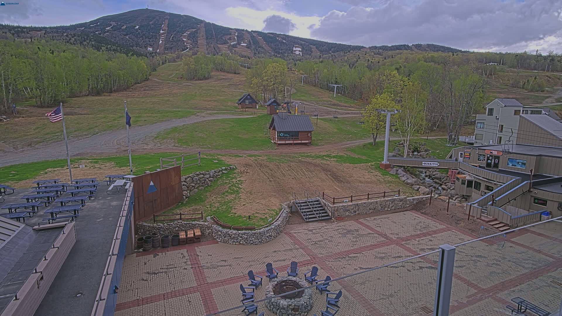 Kingfield, Sugarloaf Mountain Hotel Area Live Cam - Kingfield, Franklin, Maine, USA