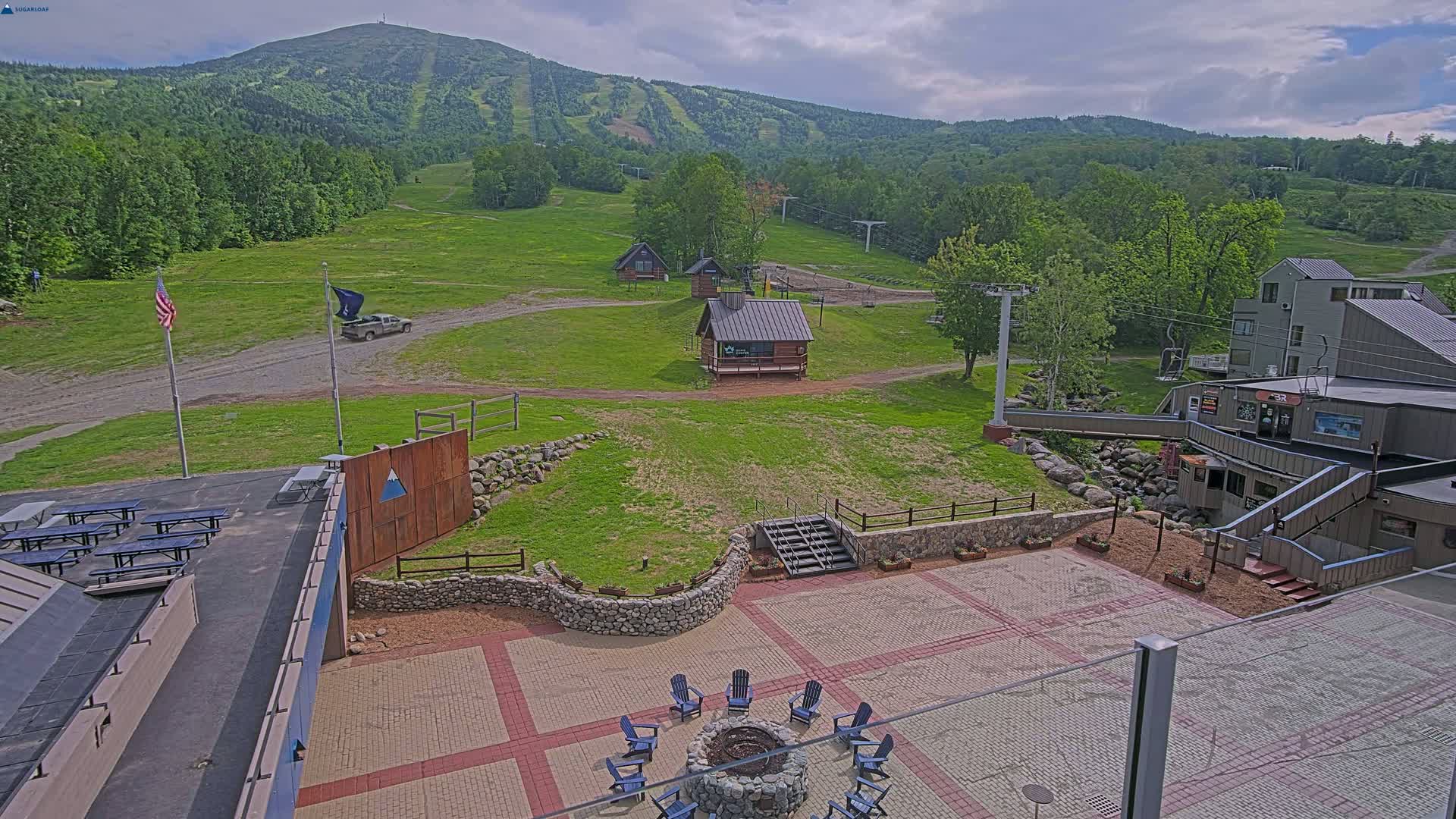 Kingfield, Sugarloaf Mountain Ski Slope Live Cam - Kingfield, Franklin, Maine, USA