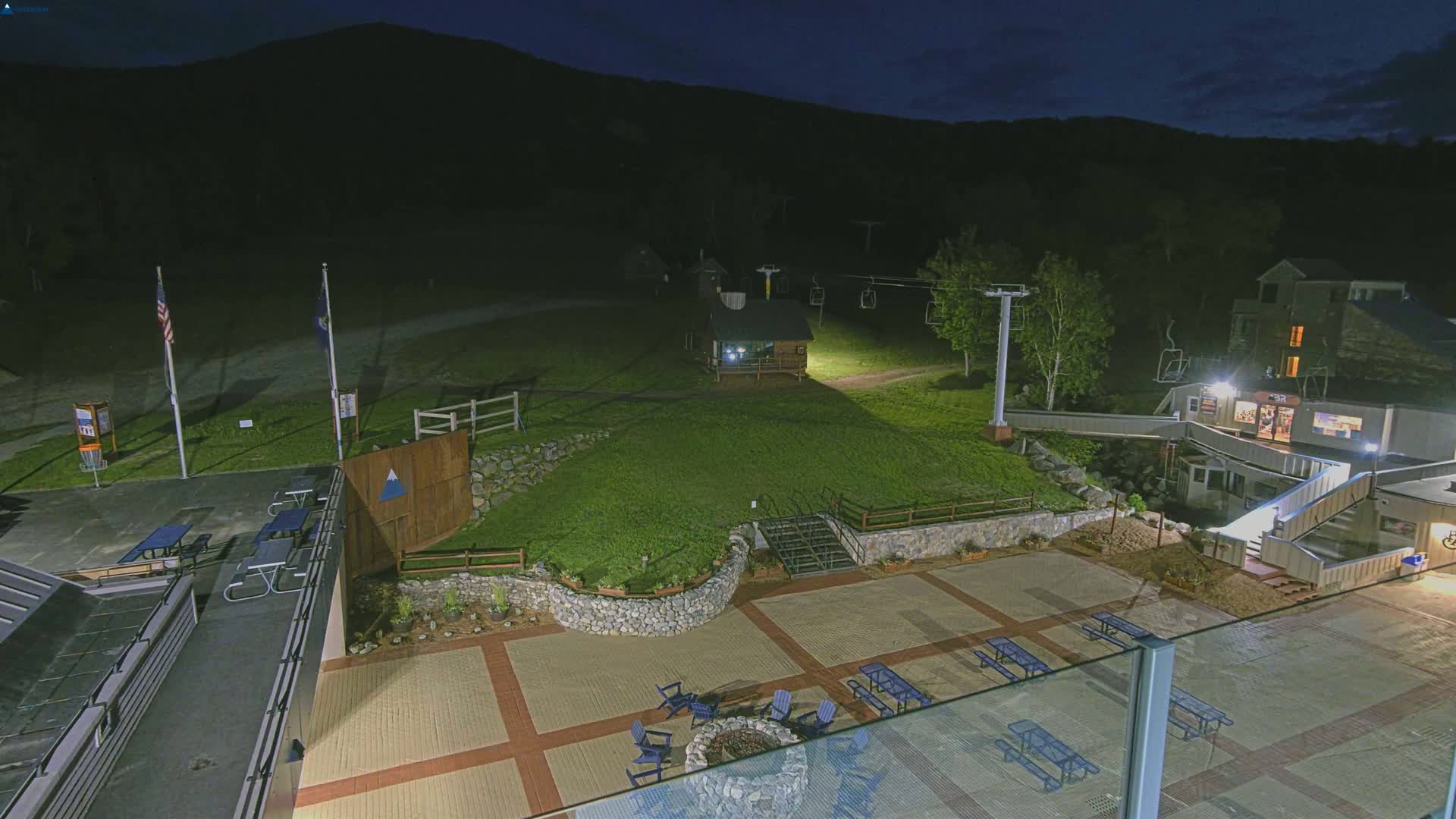 Kingfield, Sugarloaf Mountain Hotel Area Live Cam - Kingfield, Franklin, Maine, USA