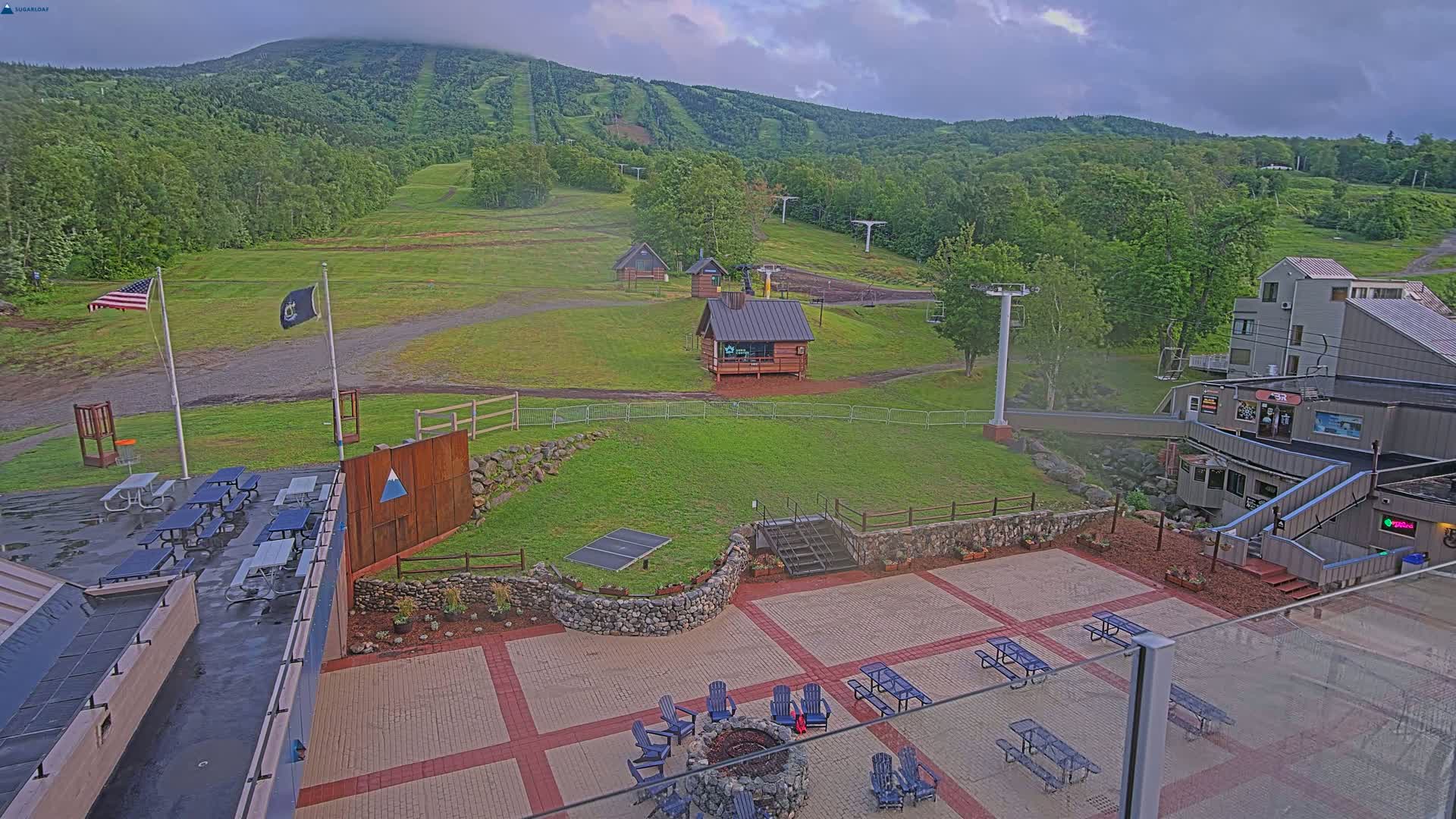 Kingfield, Sugarloaf Mountain Hotel Area Live Cam - Kingfield, Franklin, Maine, USA