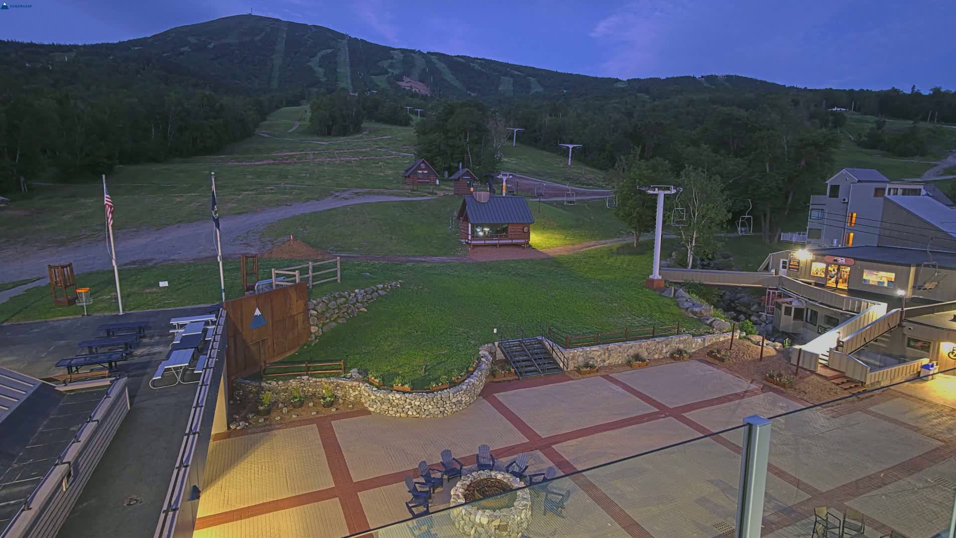 Kingfield, Sugarloaf Mountain Hotel Area Live Cam - Kingfield, Franklin, Maine, USA