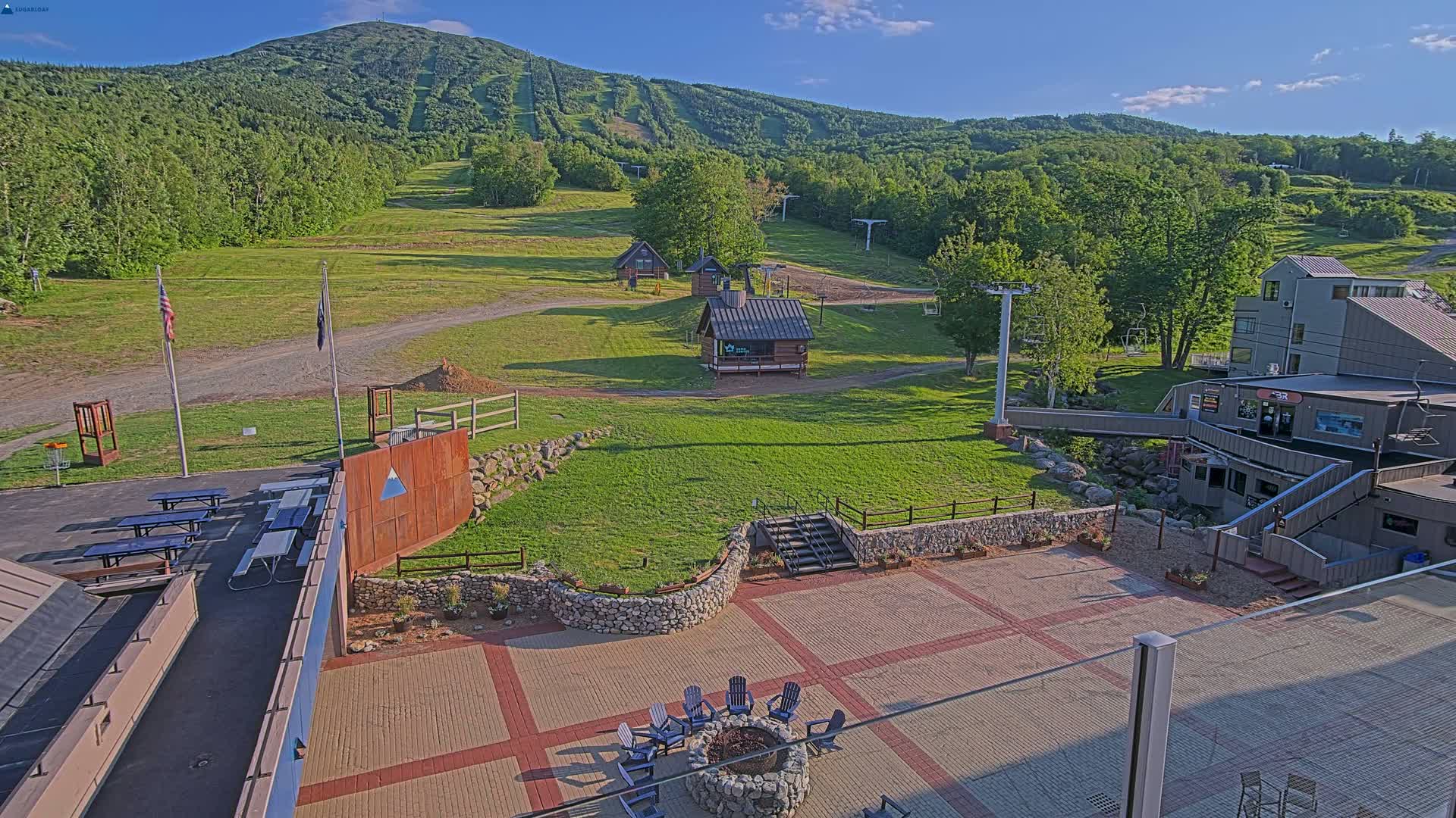 Kingfield, Sugarloaf Mountain Hotel Area Live Cam - Kingfield, Franklin, Maine, USA