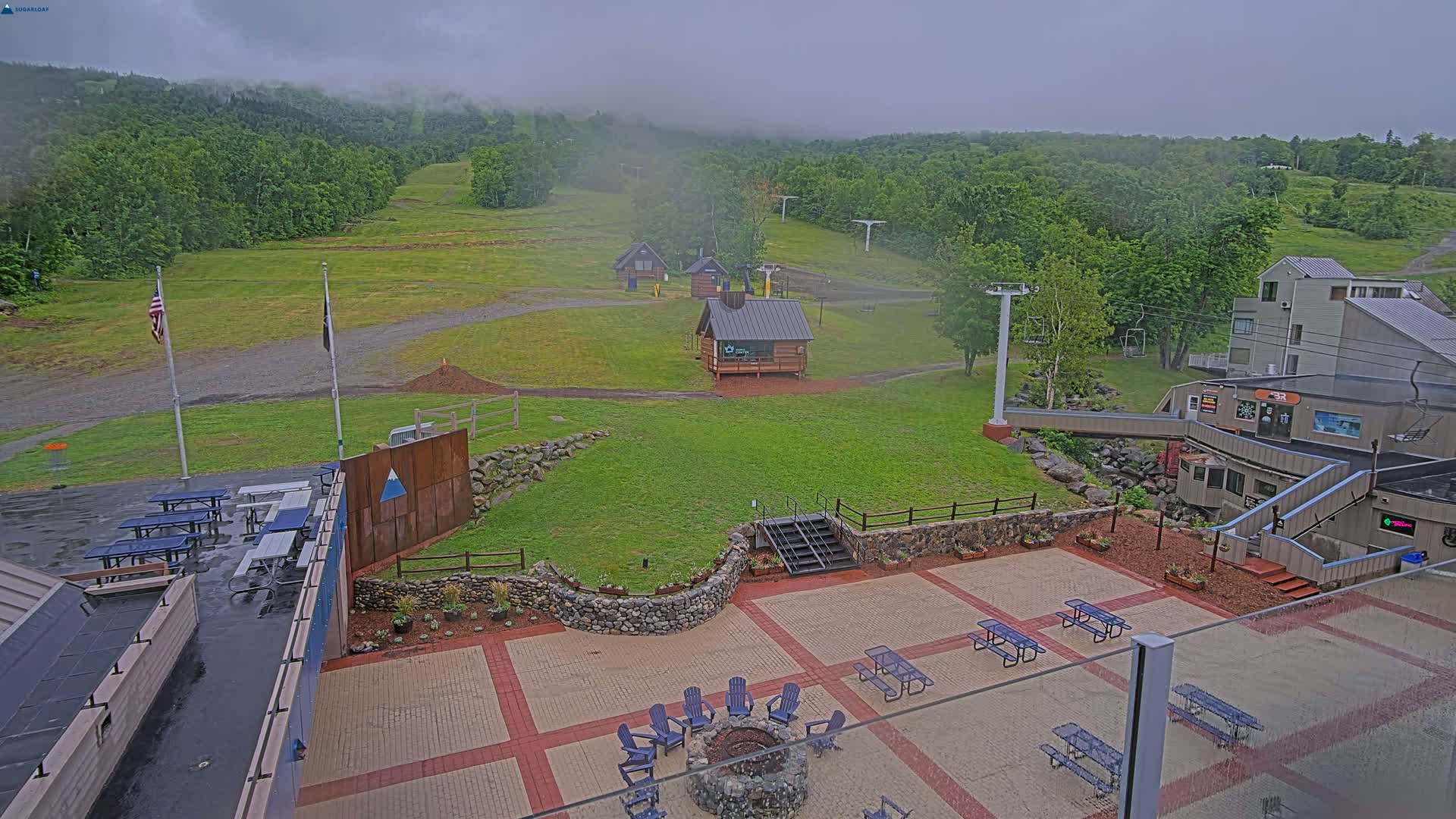 Kingfield, Sugarloaf Mountain Hotel Area Live Cam - Kingfield, Franklin, Maine, USA