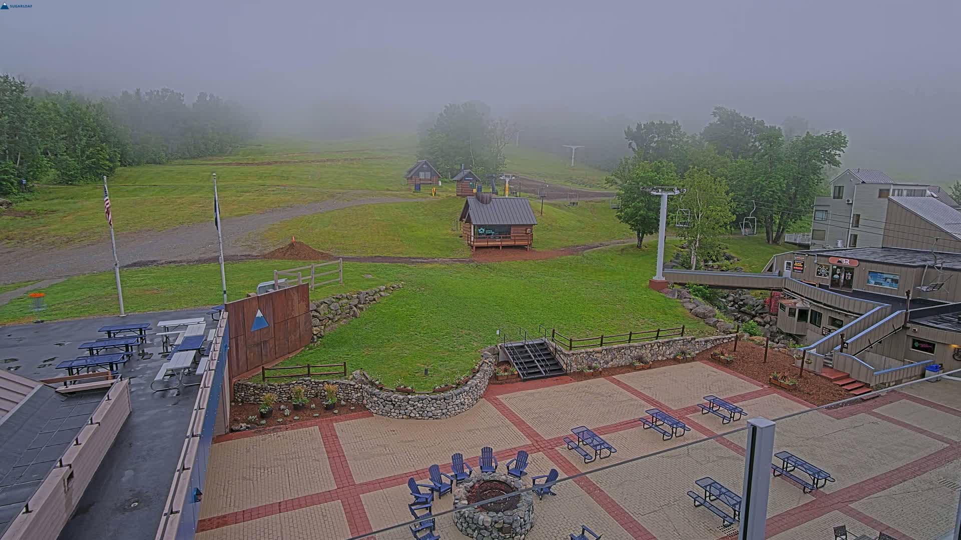 Kingfield, Sugarloaf Mountain Hotel Area Live Cam - Kingfield, Franklin, Maine, USA