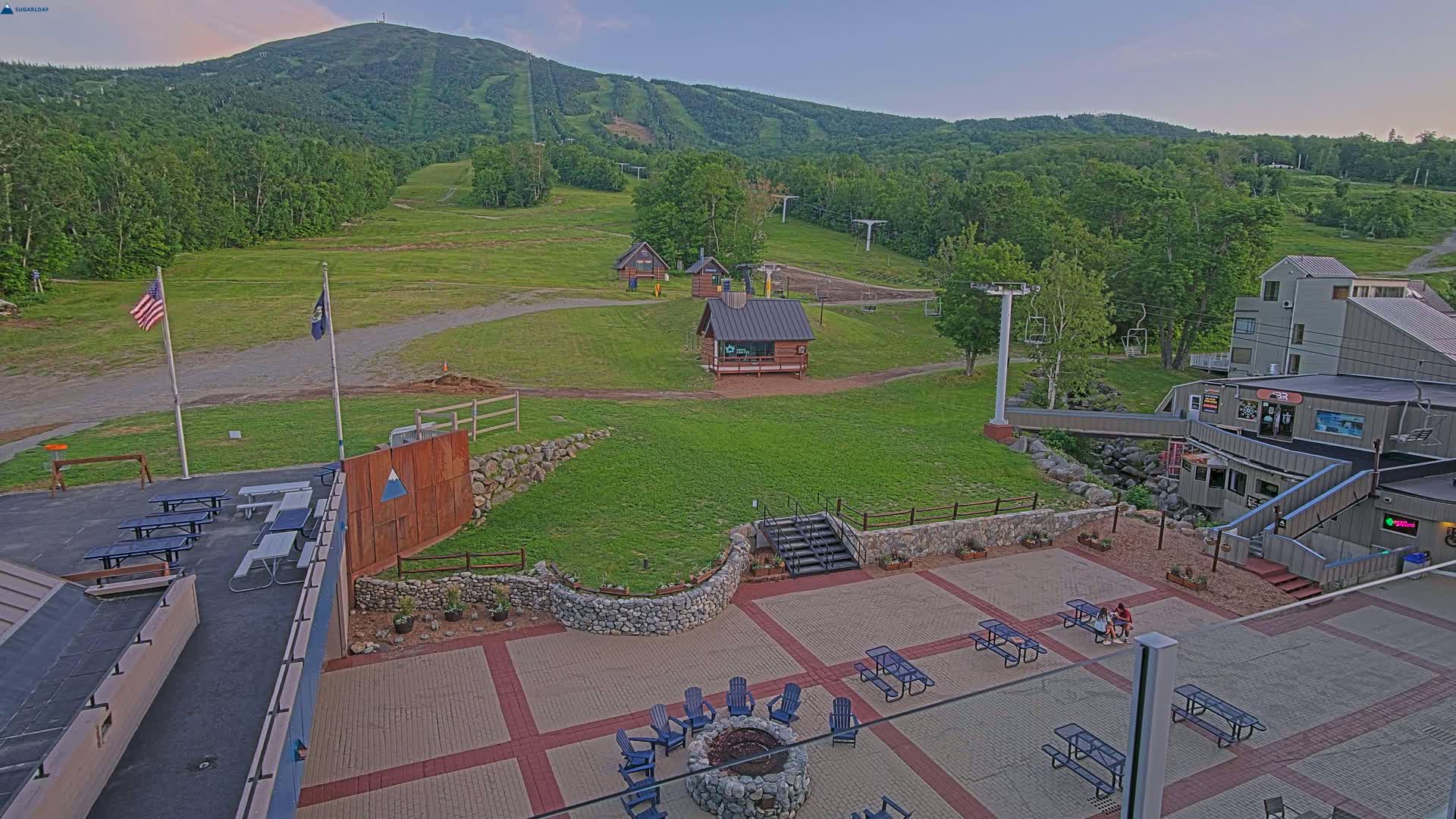 Kingfield, Sugarloaf Mountain Hotel Area Live Cam - Kingfield, Franklin, Maine, USA