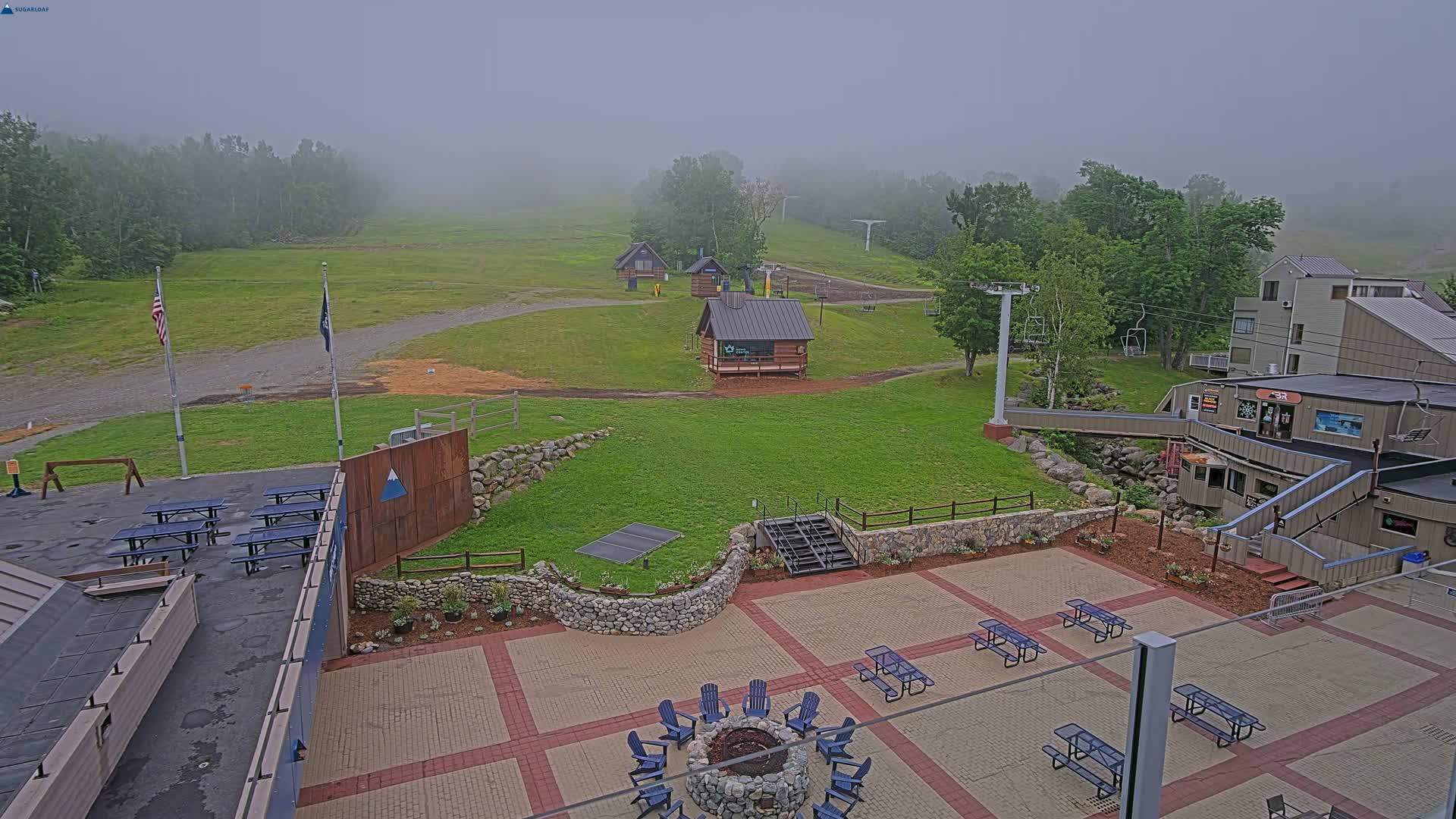 Kingfield, Sugarloaf Mountain Hotel Area Live Cam - Kingfield, Franklin, Maine, USA