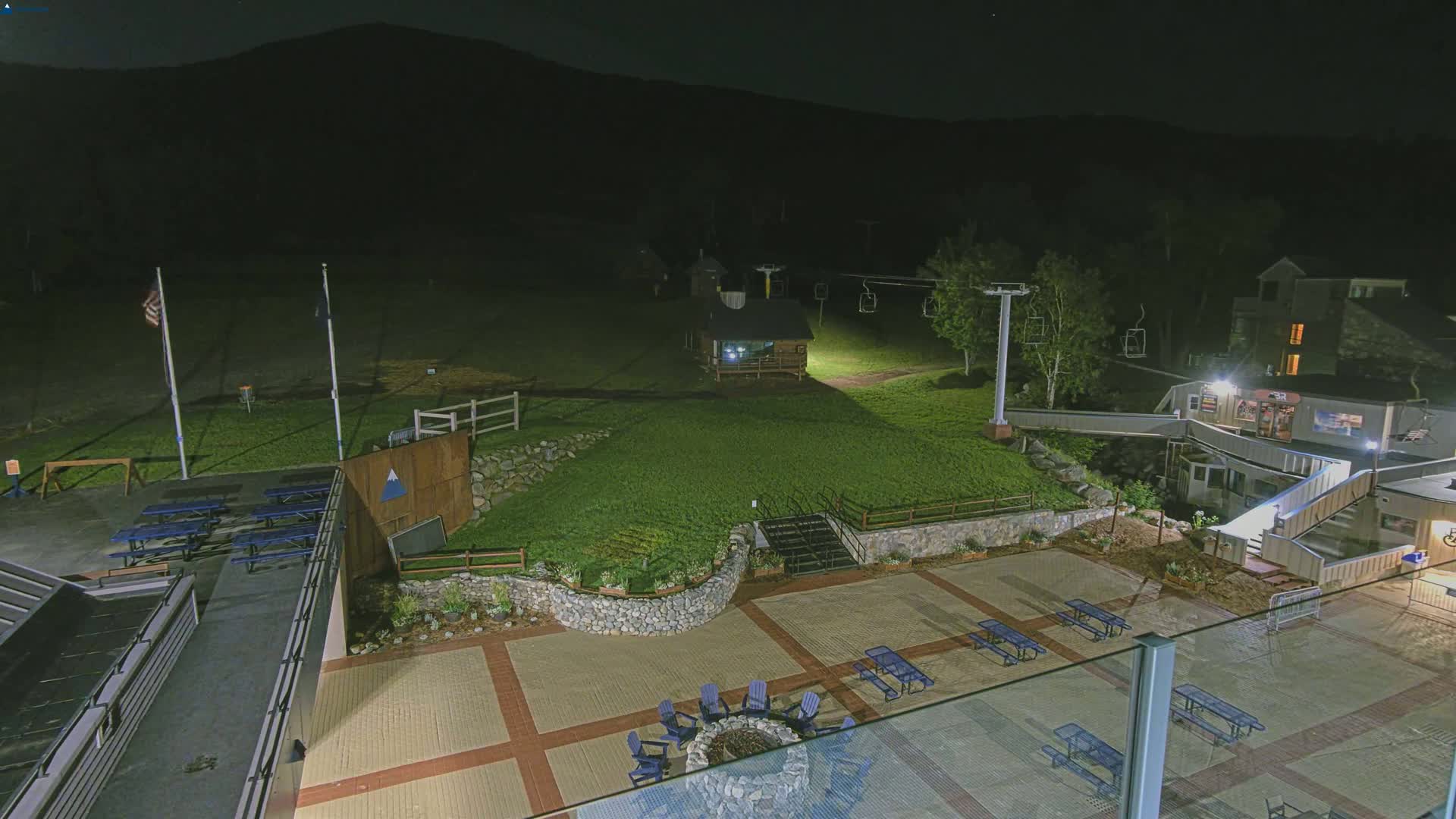 Kingfield, Sugarloaf Mountain Hotel Area Live Cam - Kingfield, Franklin, Maine, USA