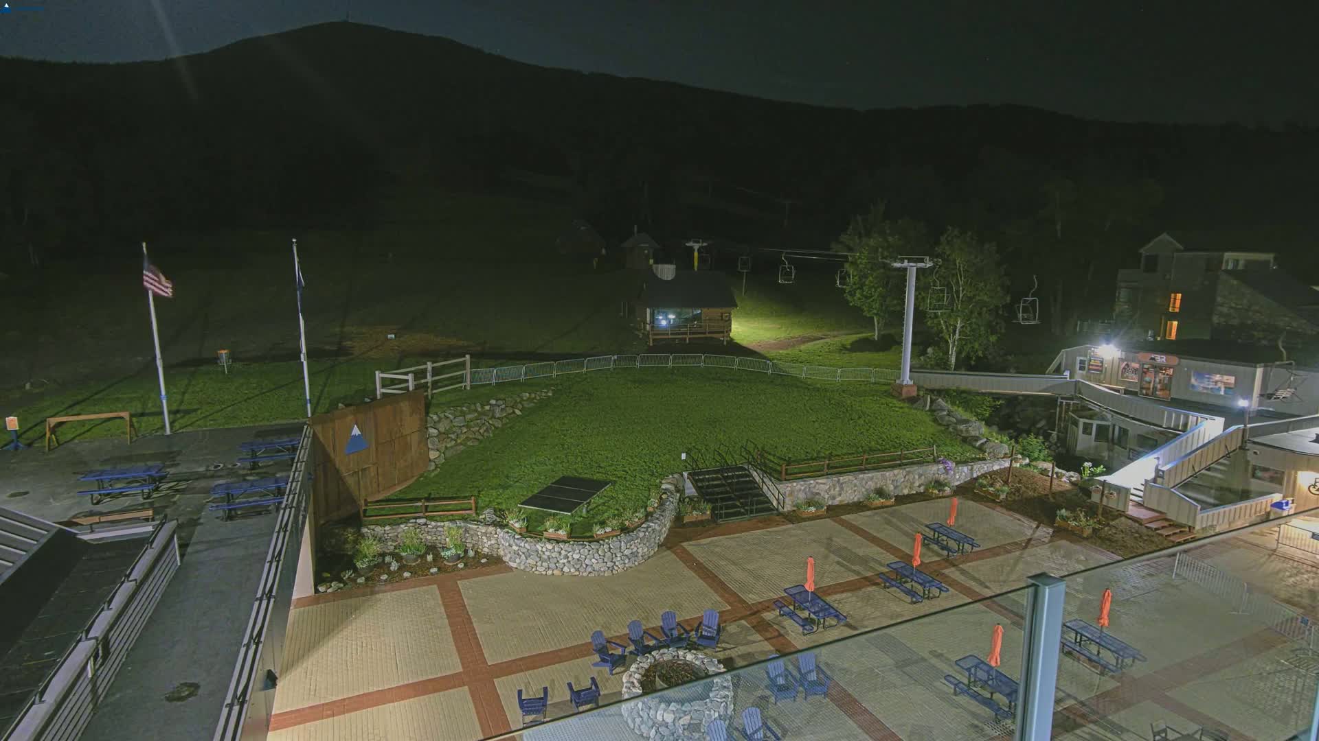 Kingfield, Sugarloaf Mountain Hotel Area Live Cam - Kingfield, Franklin, Maine, USA