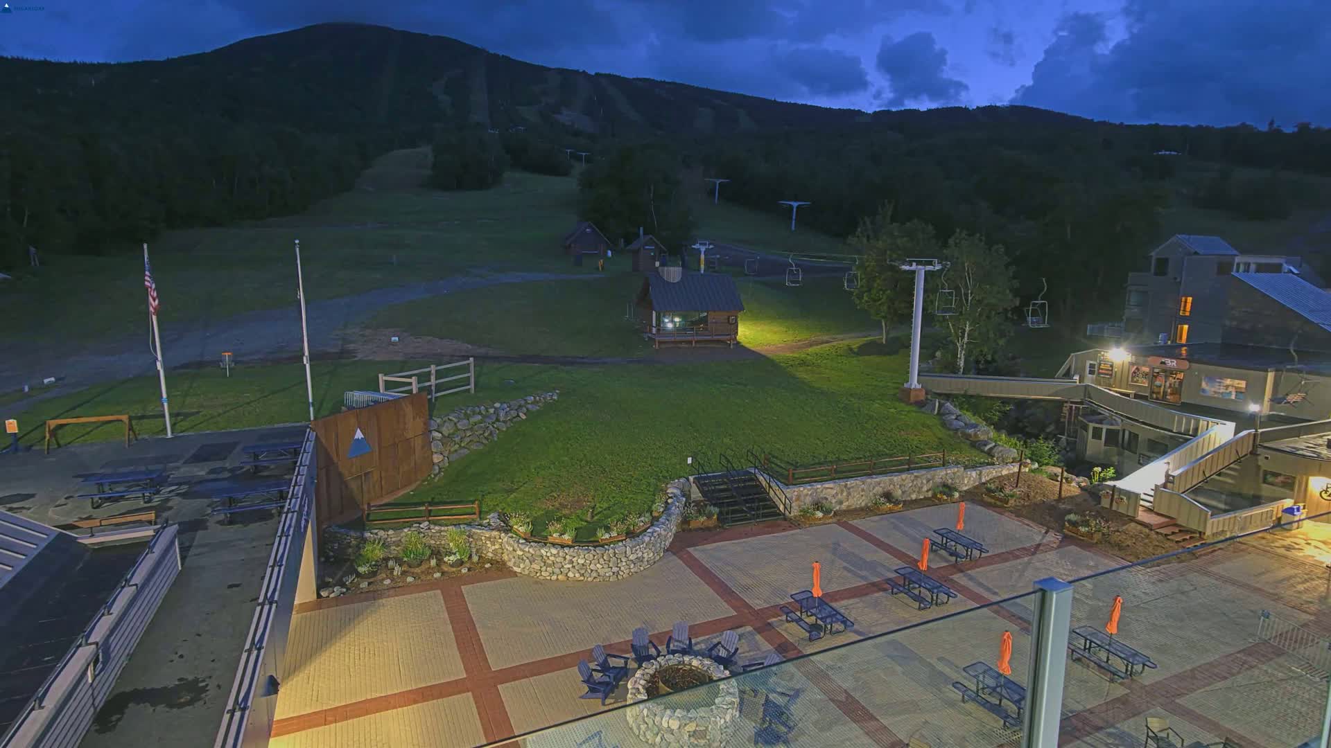 Kingfield, Sugarloaf Mountain Hotel Area Live Cam - Kingfield, Franklin, Maine, USA