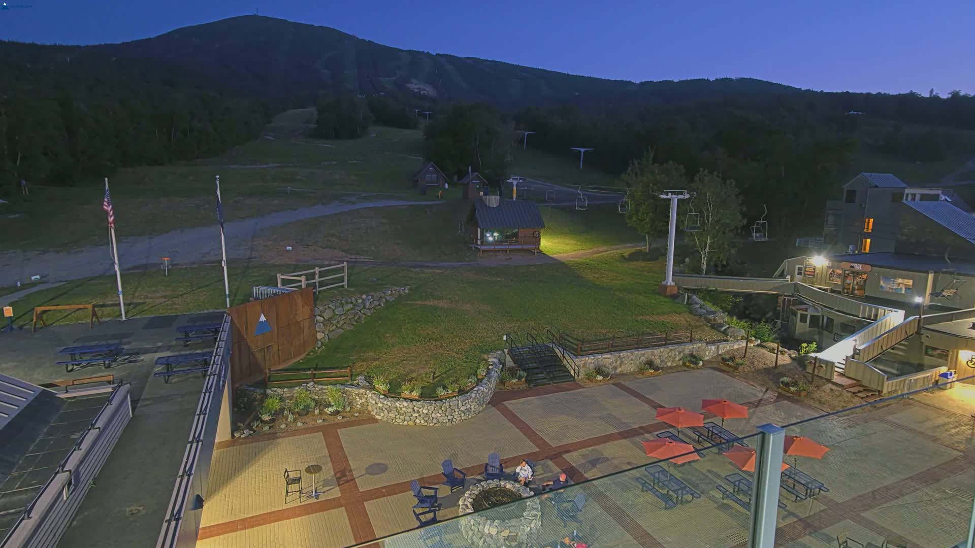 Kingfield, Sugarloaf Mountain Hotel Area Live Cam - Kingfield, Franklin, Maine, USA