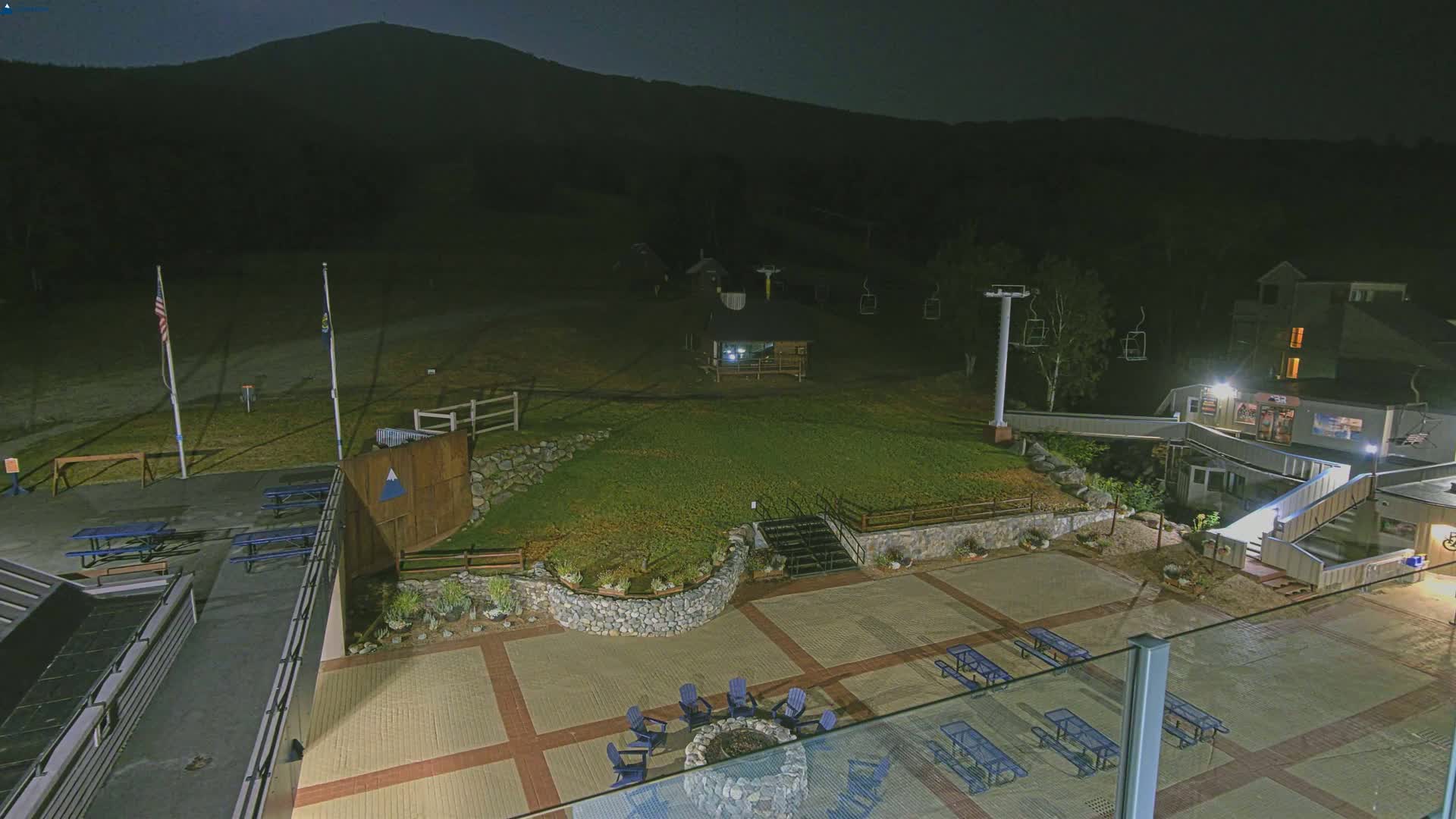 Kingfield, Sugarloaf Mountain Hotel Area Live Cam - Kingfield, Franklin, Maine, USA