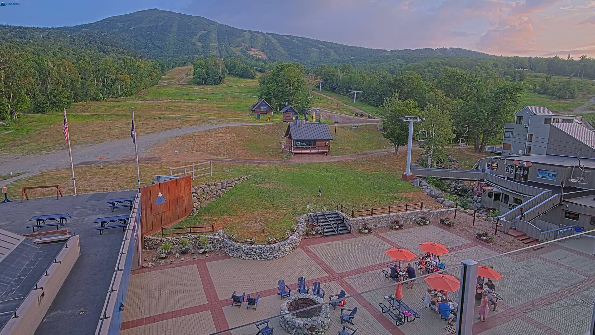 Kingfield, Sugarloaf Mountain Hotel Area Live Cam - Kingfield, Franklin, Maine, USA