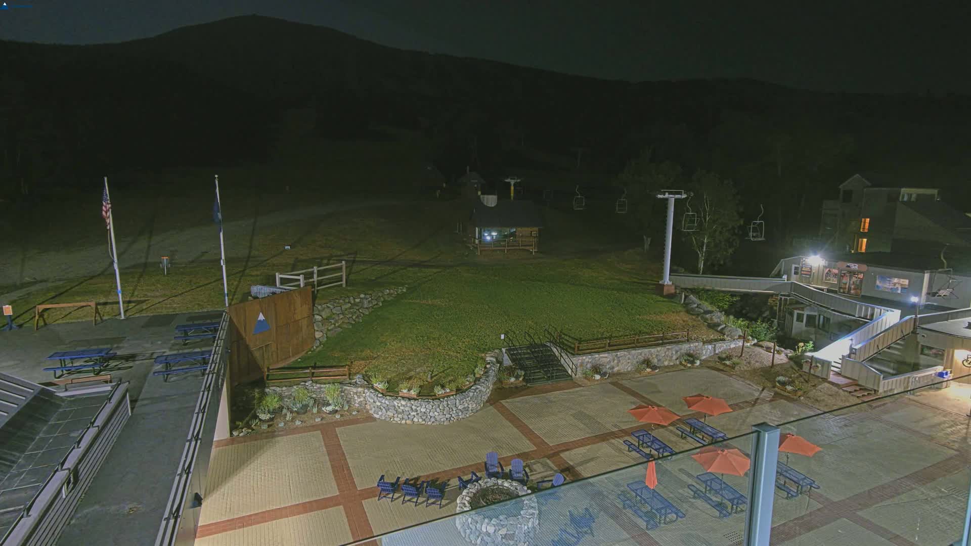 Kingfield, Sugarloaf Mountain Hotel Area Live Cam - Kingfield, Franklin, Maine, USA