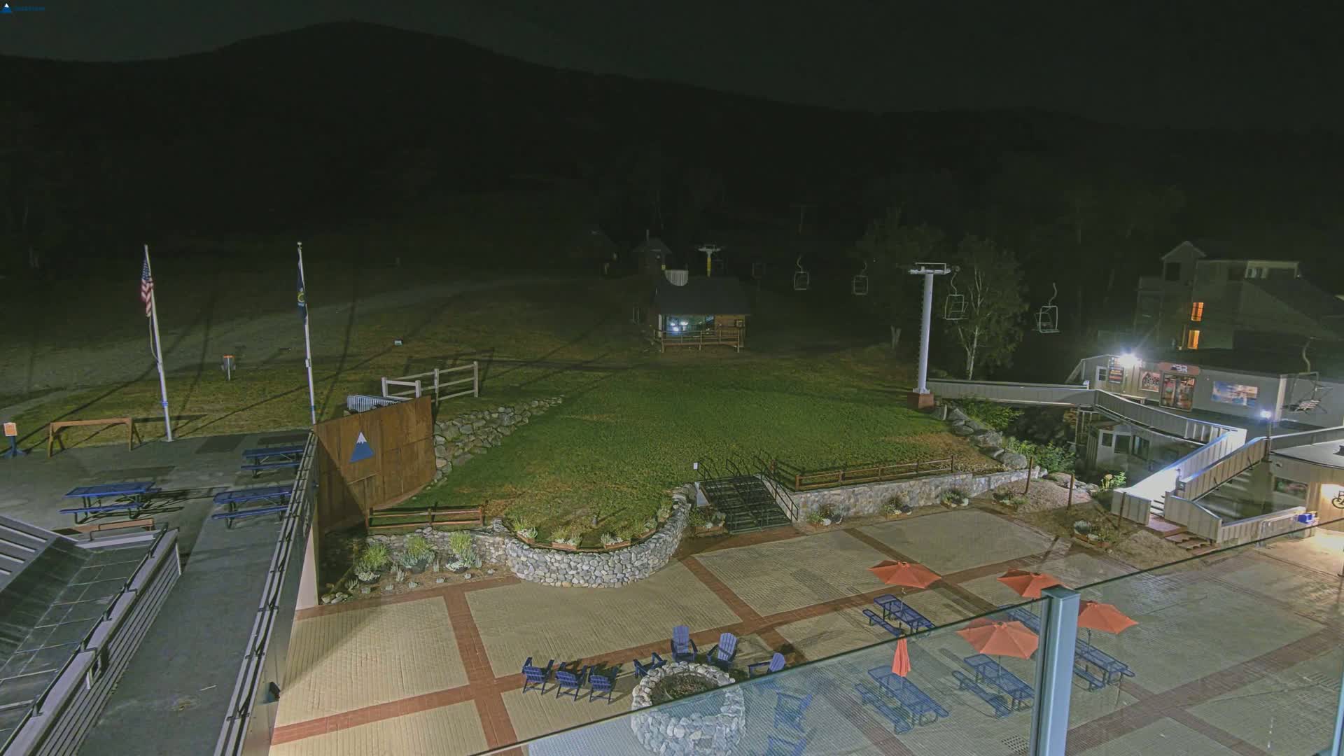 Kingfield, Sugarloaf Mountain Hotel Area Live Cam - Kingfield, Franklin, Maine, USA