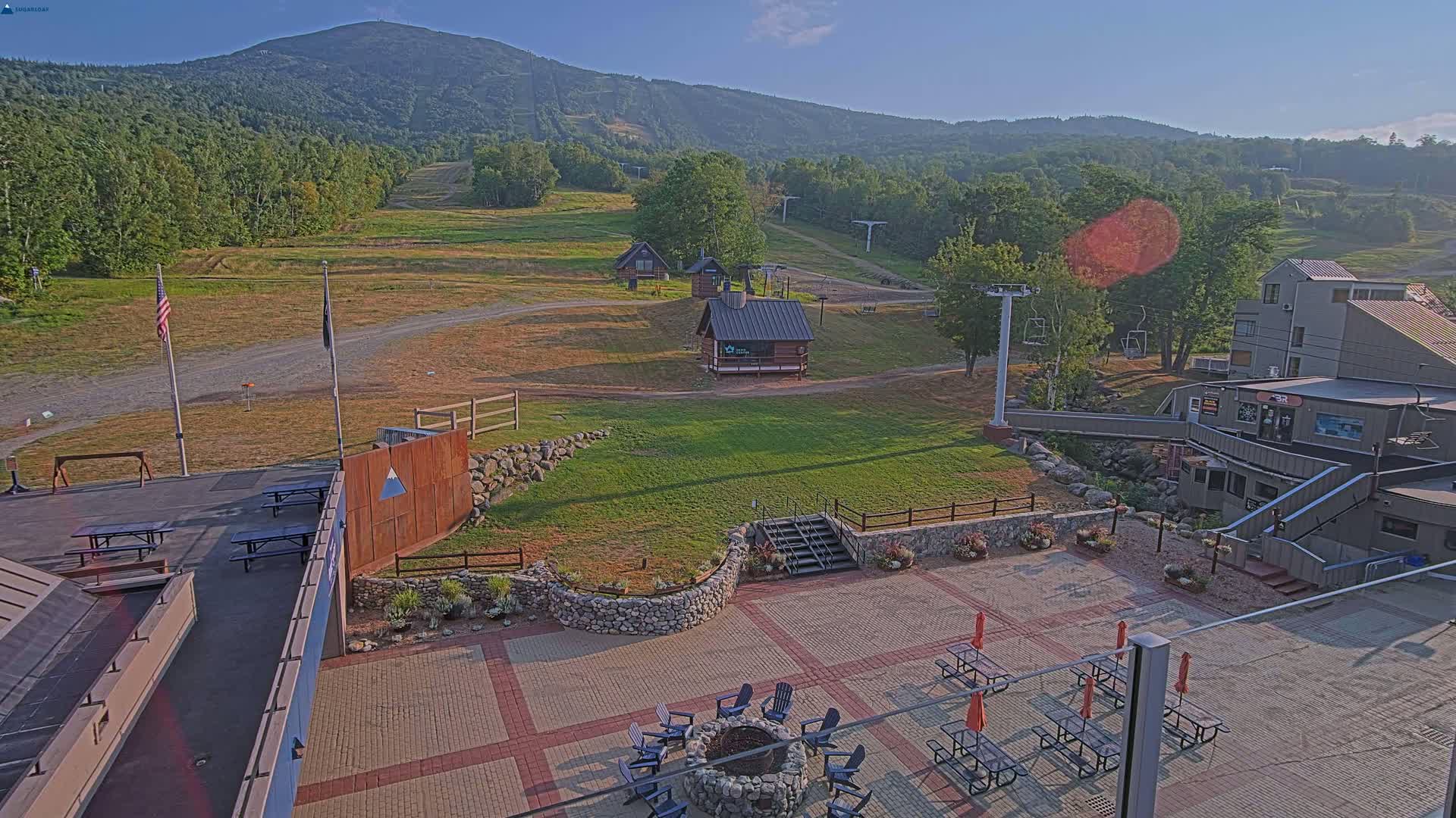 Kingfield, Sugarloaf Mountain Hotel Area Live Cam - Kingfield, Franklin, Maine, USA