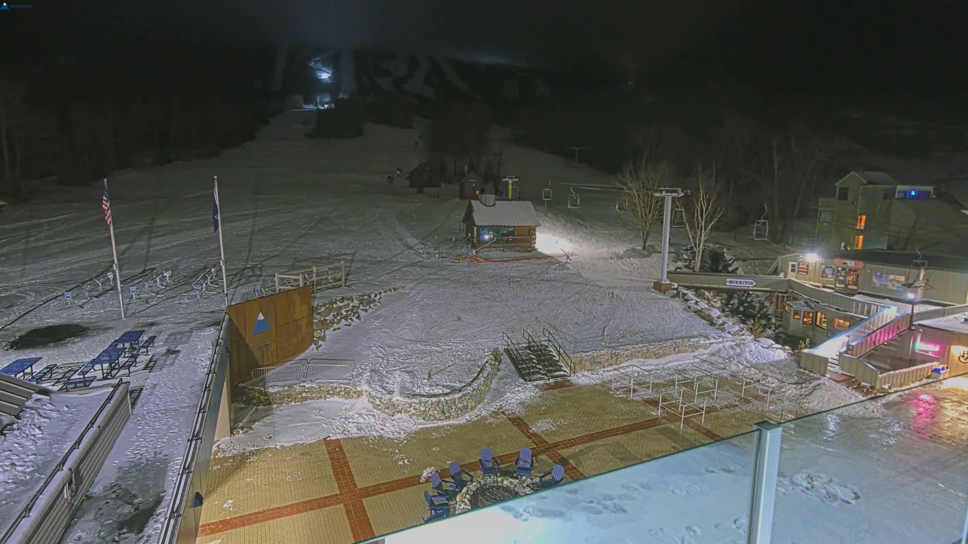 Kingfield, Sugarloaf Mountain Hotel Area Live Cam - Kingfield, Franklin, Maine, USA