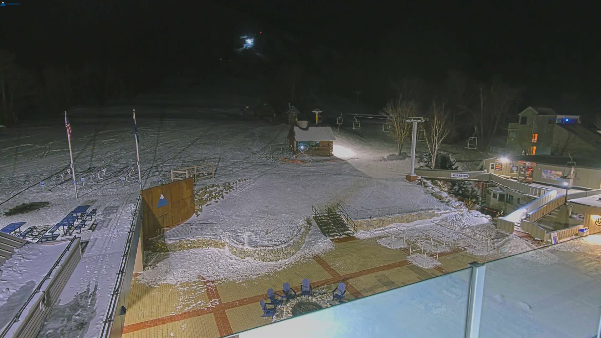 Kingfield, Sugarloaf Mountain Hotel Area Live Cam - Kingfield, Franklin, Maine, USA