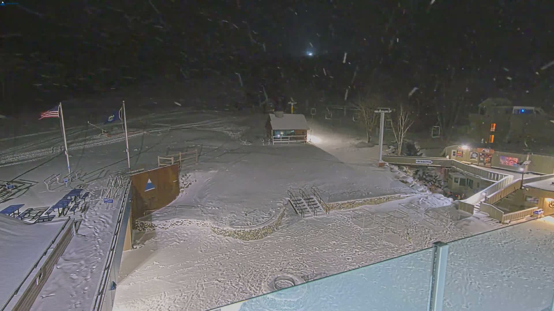 Kingfield, Sugarloaf Mountain Hotel Area Live Cam - Kingfield, Franklin, Maine, USA