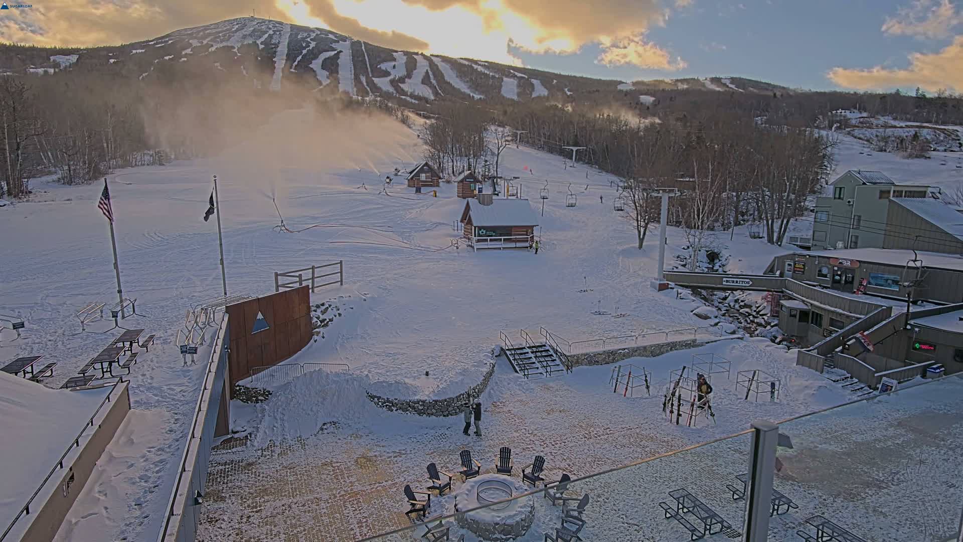 Kingfield, Sugarloaf Mountain Hotel Area Live Cam - Kingfield, Franklin, Maine, USA