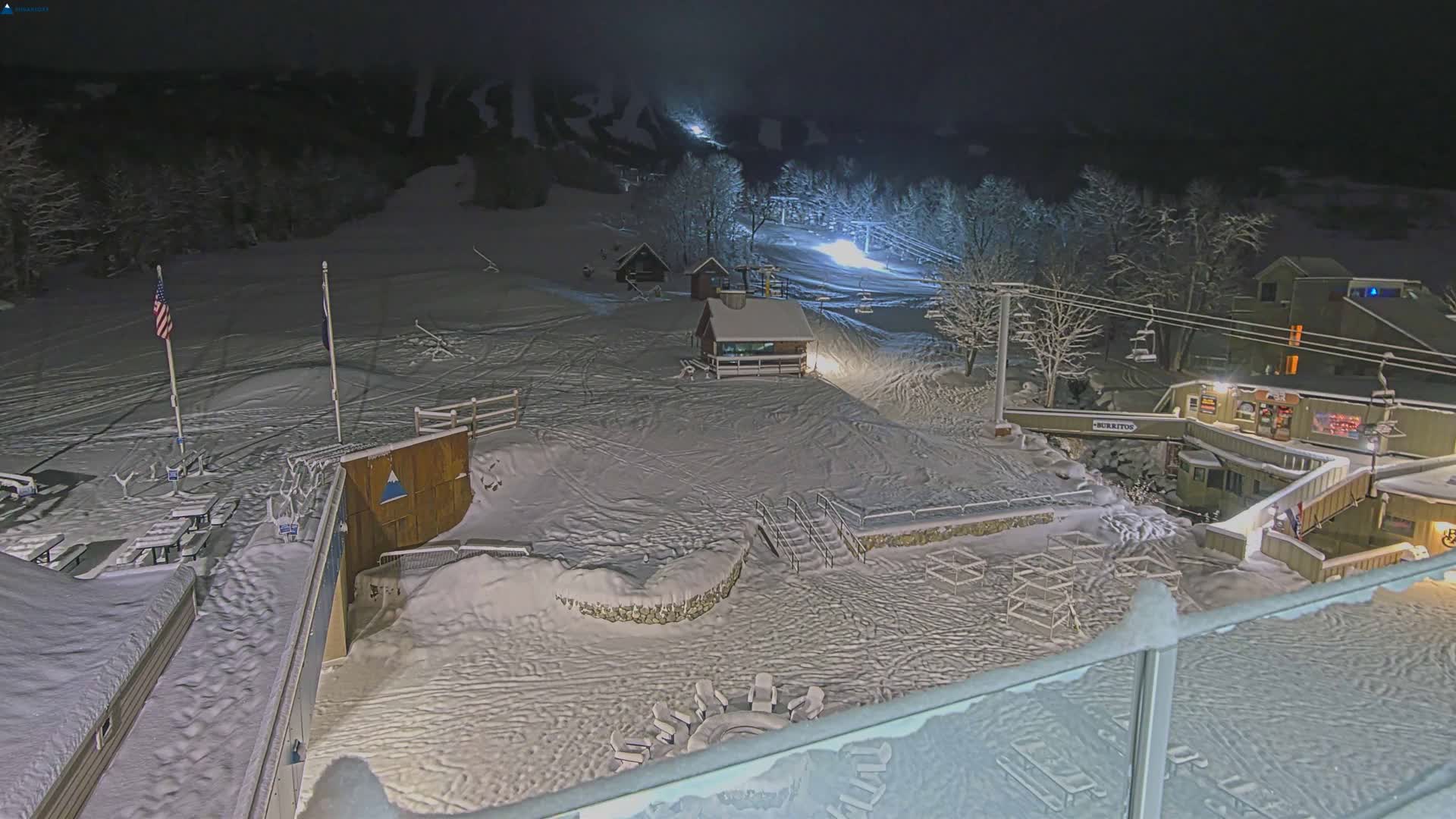 Kingfield, Sugarloaf Mountain Hotel Area Live Cam - Kingfield, Franklin, Maine, USA