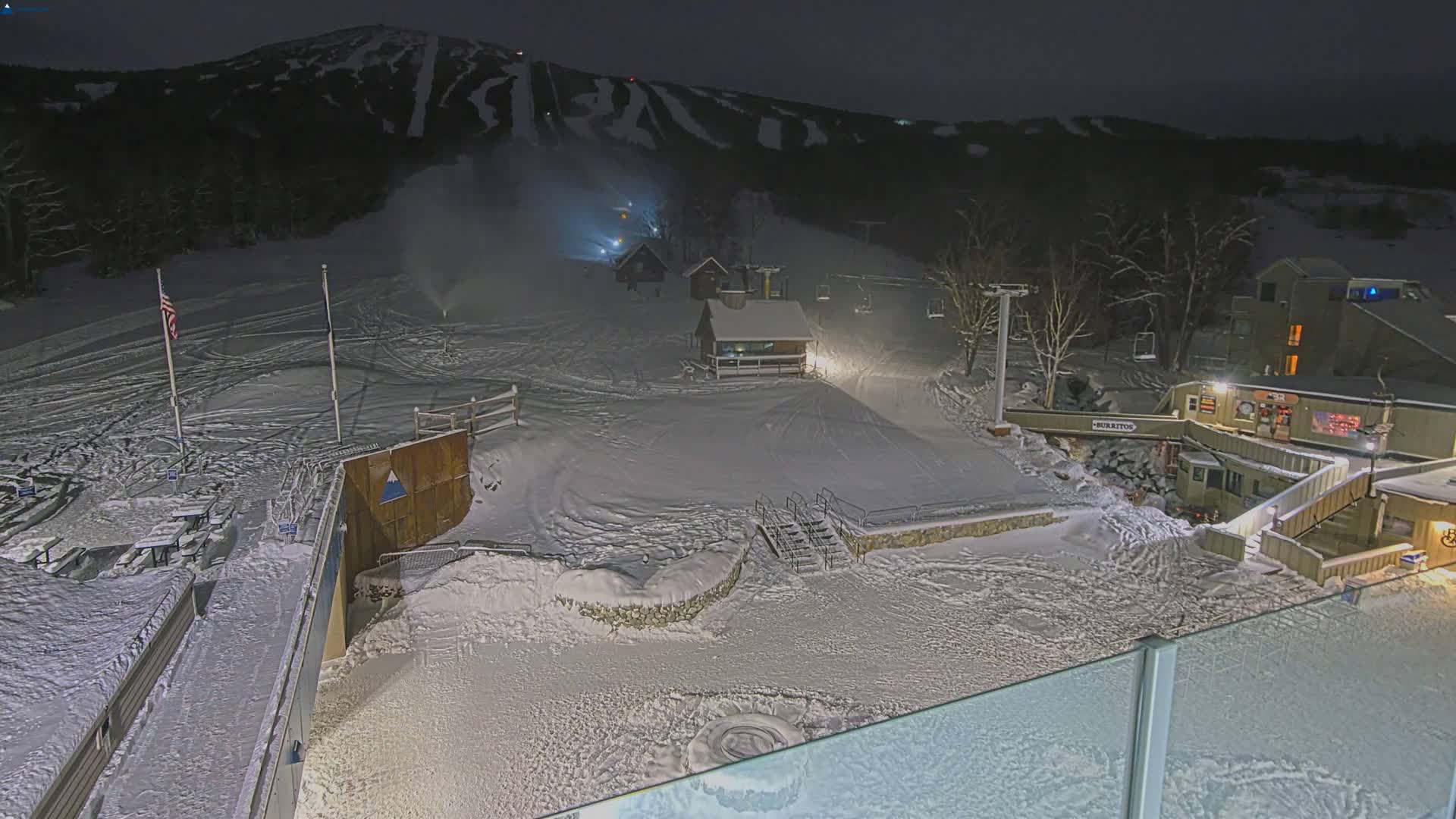 Kingfield, Sugarloaf Mountain Hotel Area Live Cam - Kingfield, Franklin, Maine, USA