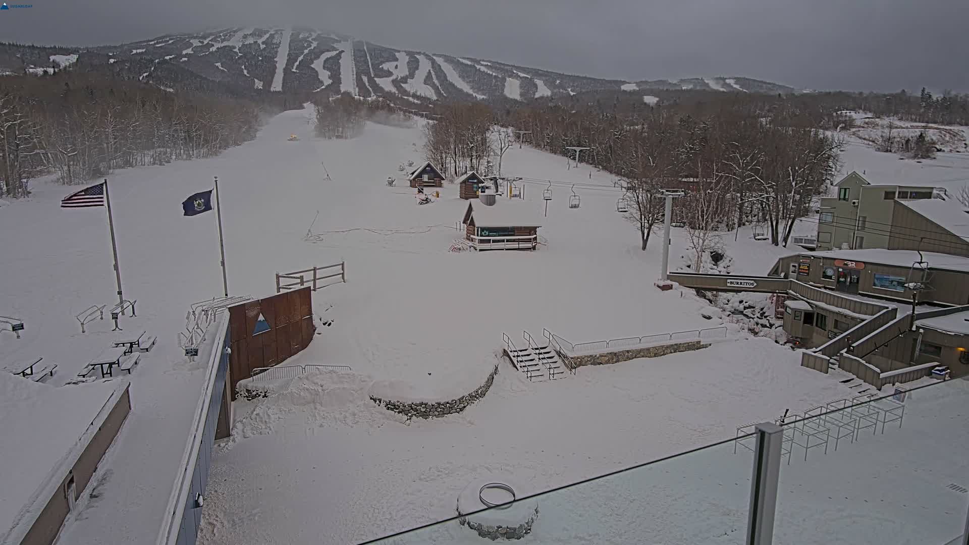 Kingfield, Sugarloaf Mountain Hotel Area Live Cam - Kingfield, Franklin, Maine, USA