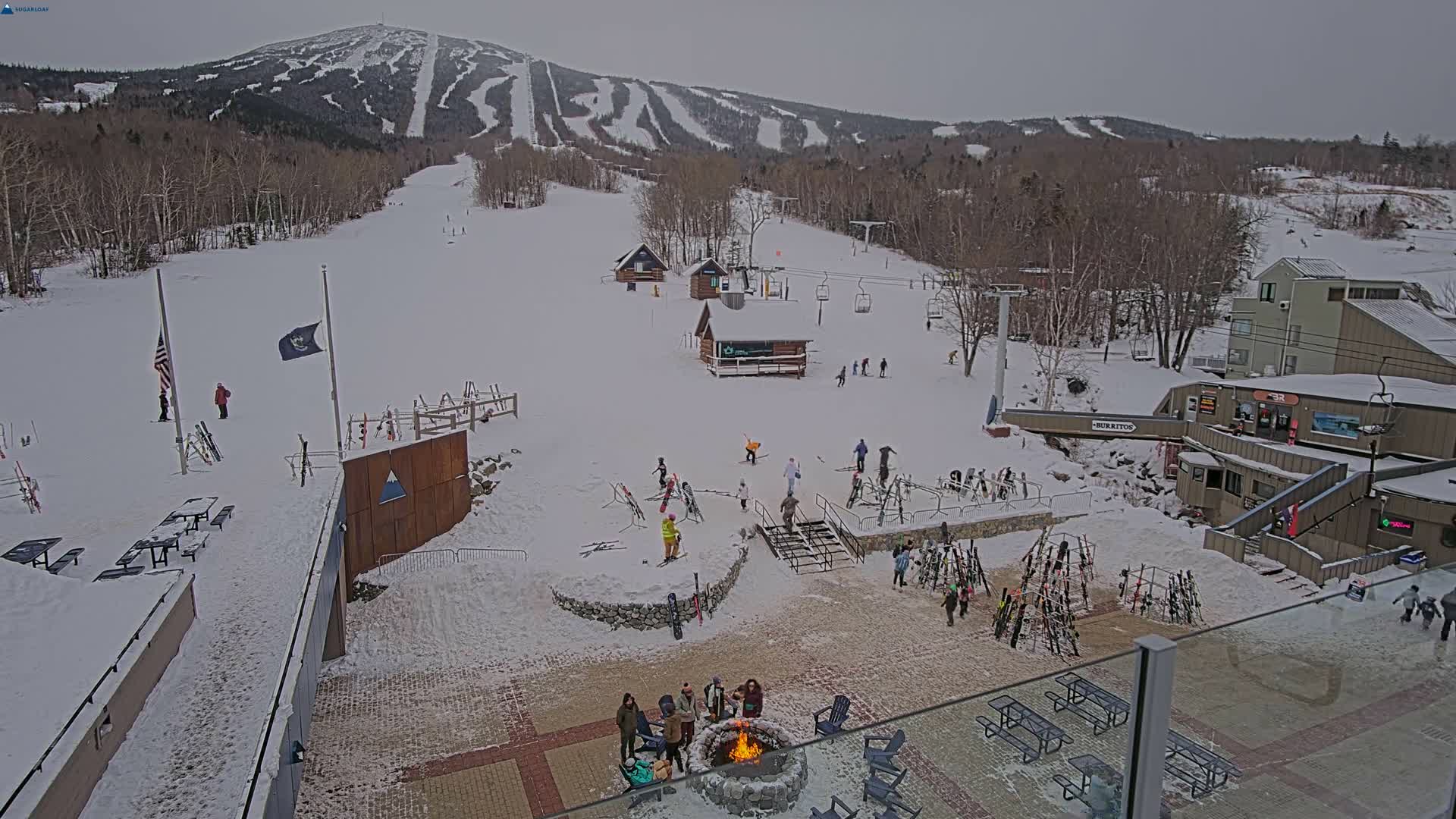 Kingfield, Sugarloaf Mountain Hotel Area Live Cam - Kingfield, Franklin, Maine, USA