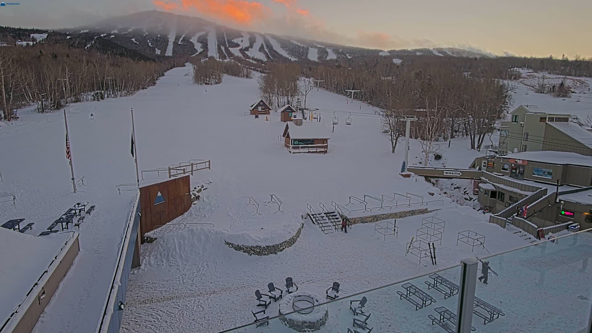 Kingfield, Sugarloaf Mountain Hotel Area Live Cam - Kingfield, Franklin, Maine, USA