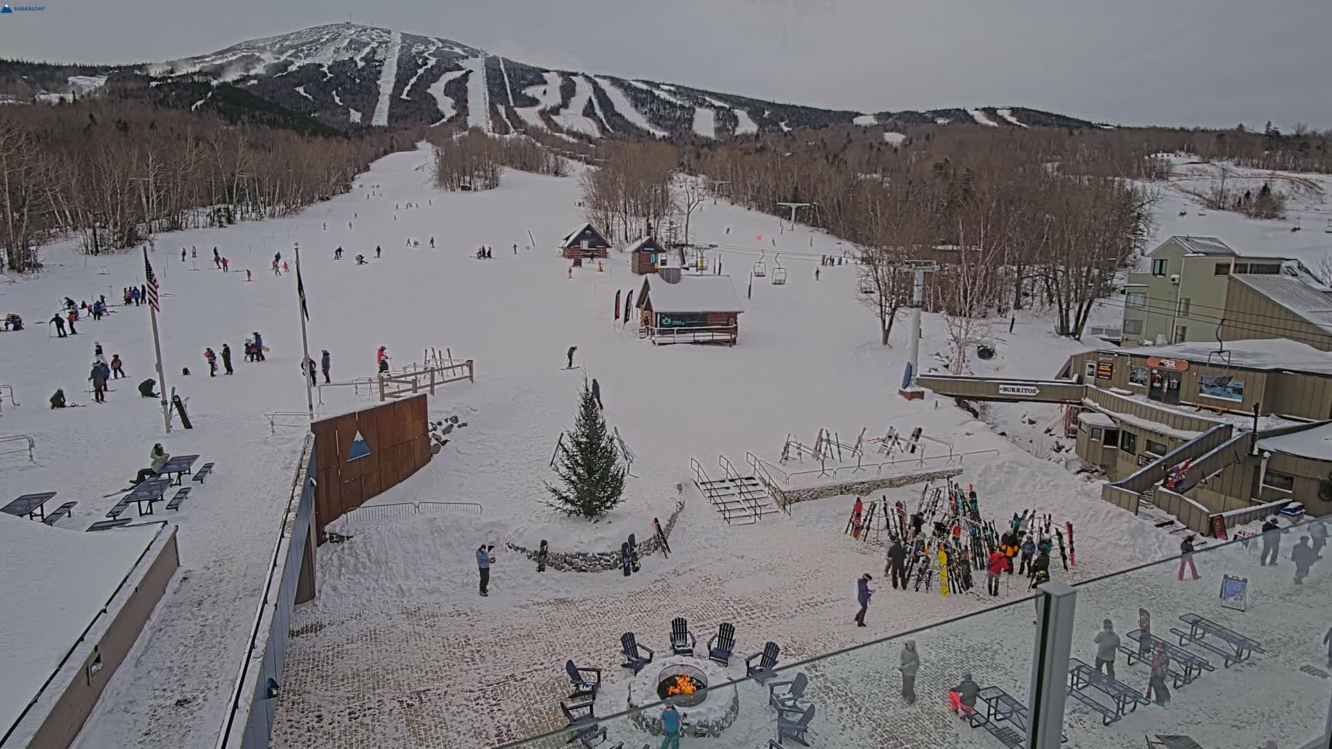 Kingfield, Sugarloaf Mountain Hotel Area Live Cam - Kingfield, Franklin, Maine, USA