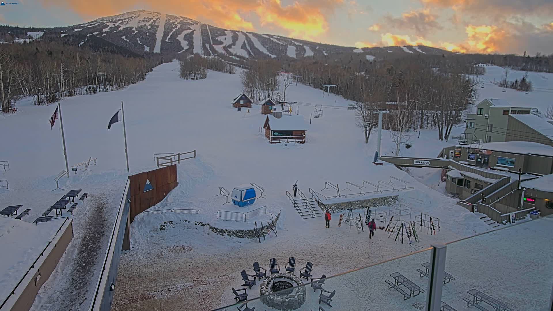 Kingfield, Sugarloaf Mountain Hotel Area Live Cam - Kingfield, Franklin, Maine, USA