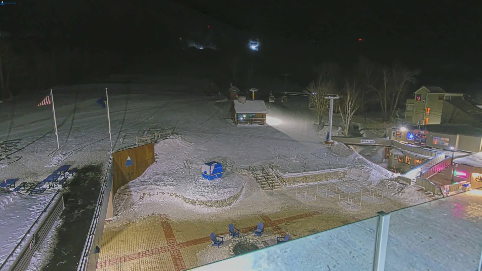 Kingfield, Sugarloaf Mountain Hotel Area Live Cam - Kingfield, Franklin, Maine, USA