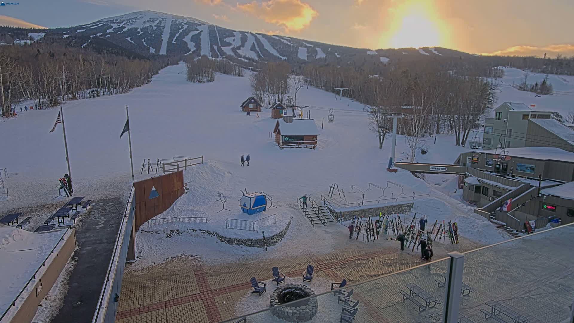 Kingfield, Sugarloaf Mountain Hotel Area Live Cam - Kingfield, Franklin, Maine, USA