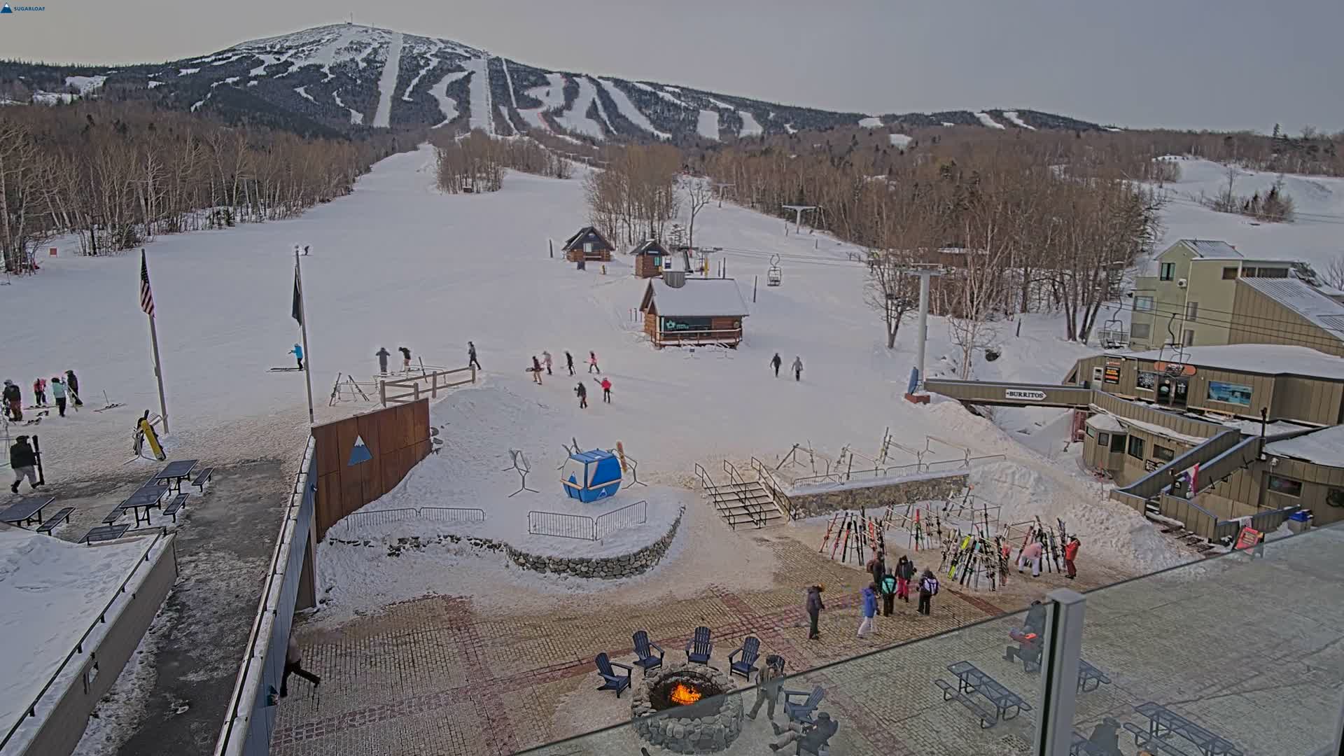 Kingfield, Sugarloaf Mountain Hotel Area Live Cam - Kingfield, Franklin, Maine, USA
