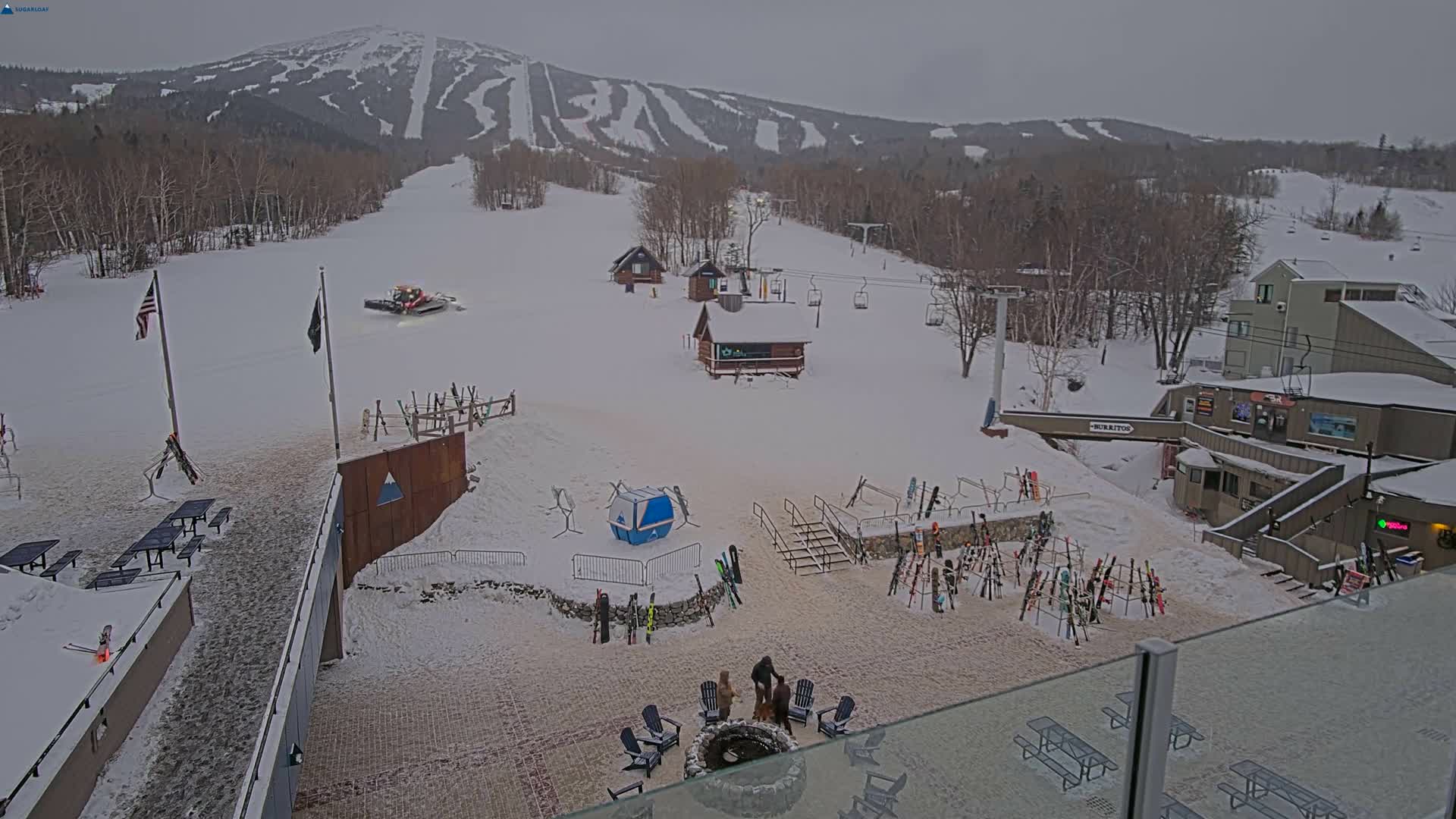 Kingfield, Sugarloaf Mountain Hotel Area Live Cam - Kingfield, Franklin, Maine, USA