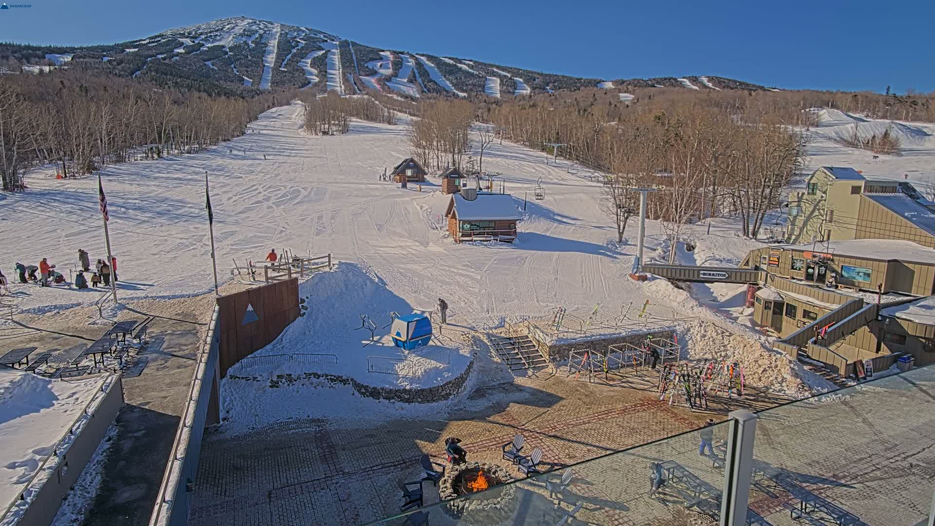 Kingfield, Sugarloaf Mountain Hotel Area Live Cam - Kingfield, Franklin, Maine, USA