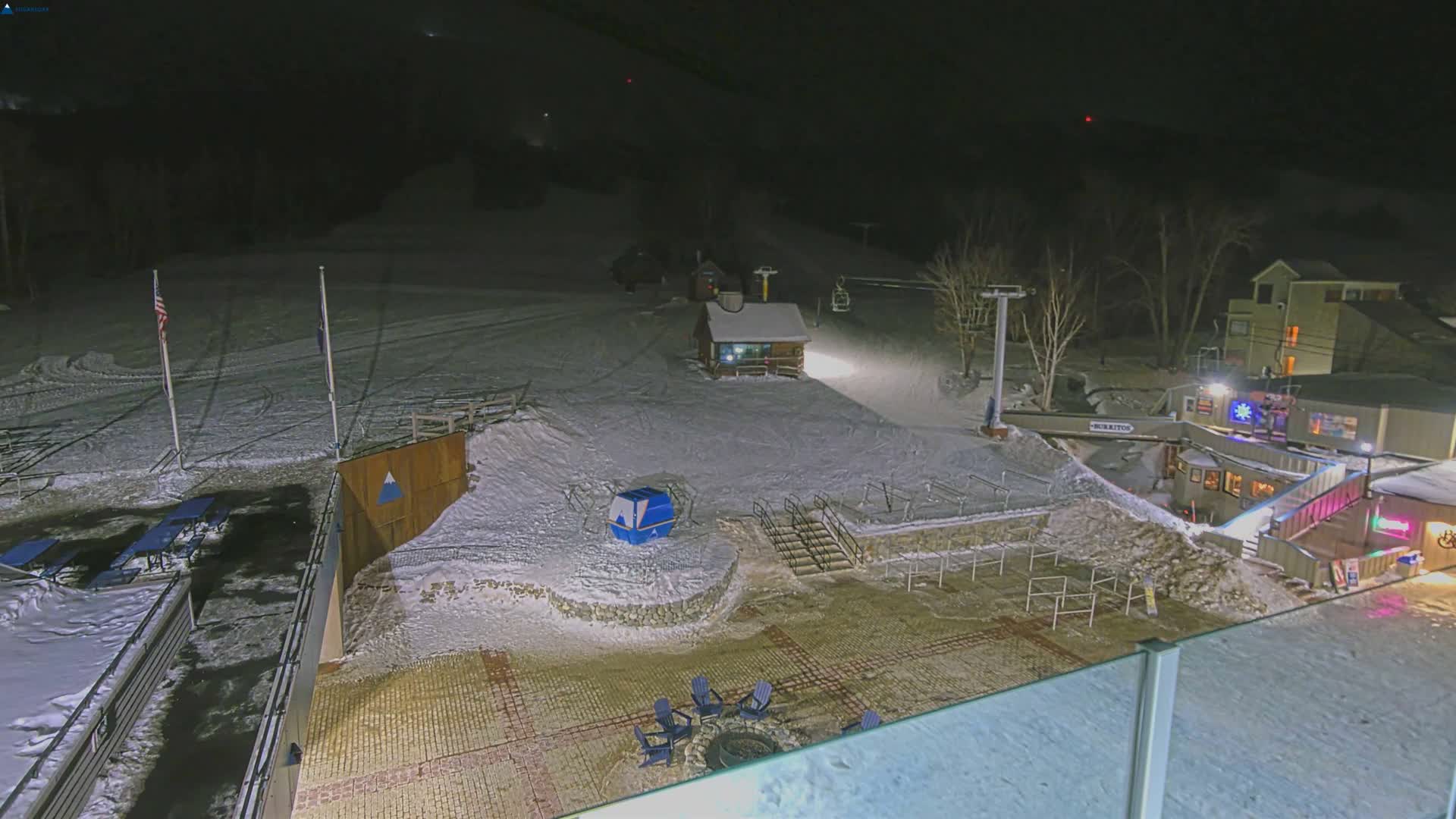 Kingfield, Sugarloaf Mountain Hotel Area Live Cam - Kingfield, Franklin, Maine, USA