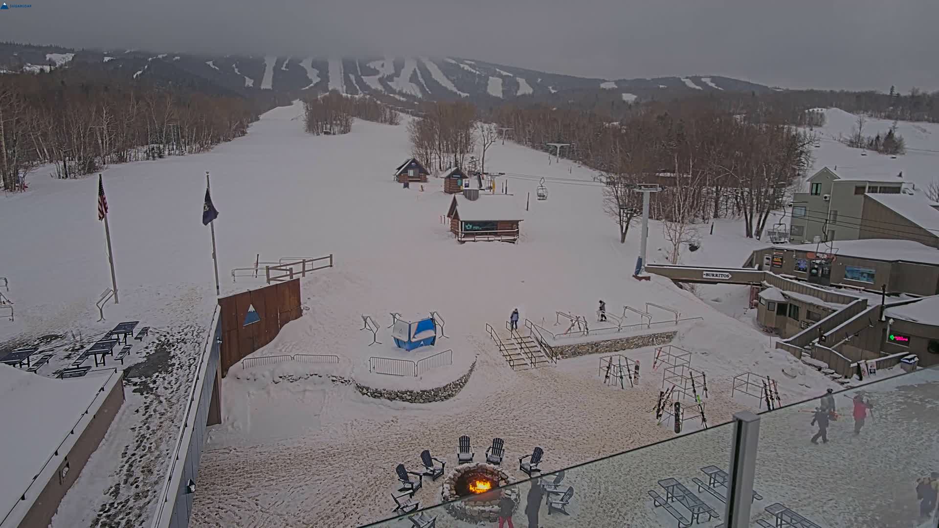 Kingfield, Sugarloaf Mountain Hotel Area Live Cam - Kingfield, Franklin, Maine, USA