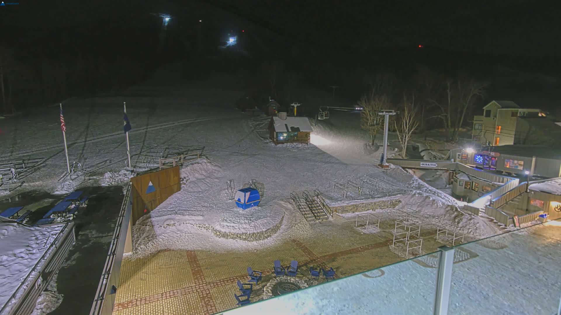 Kingfield, Sugarloaf Mountain Hotel Area Live Cam - Kingfield, Franklin, Maine, USA