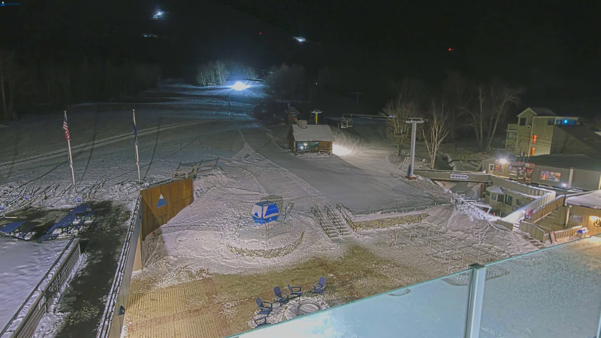Kingfield, Sugarloaf Mountain Hotel Area Live Cam - Kingfield, Franklin, Maine, USA