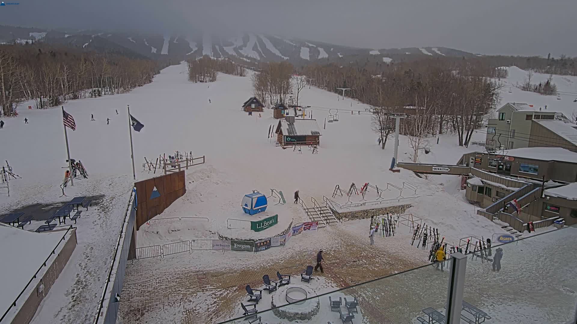 Kingfield, Sugarloaf Mountain Hotel Area Live Cam - Kingfield, Franklin, Maine, USA