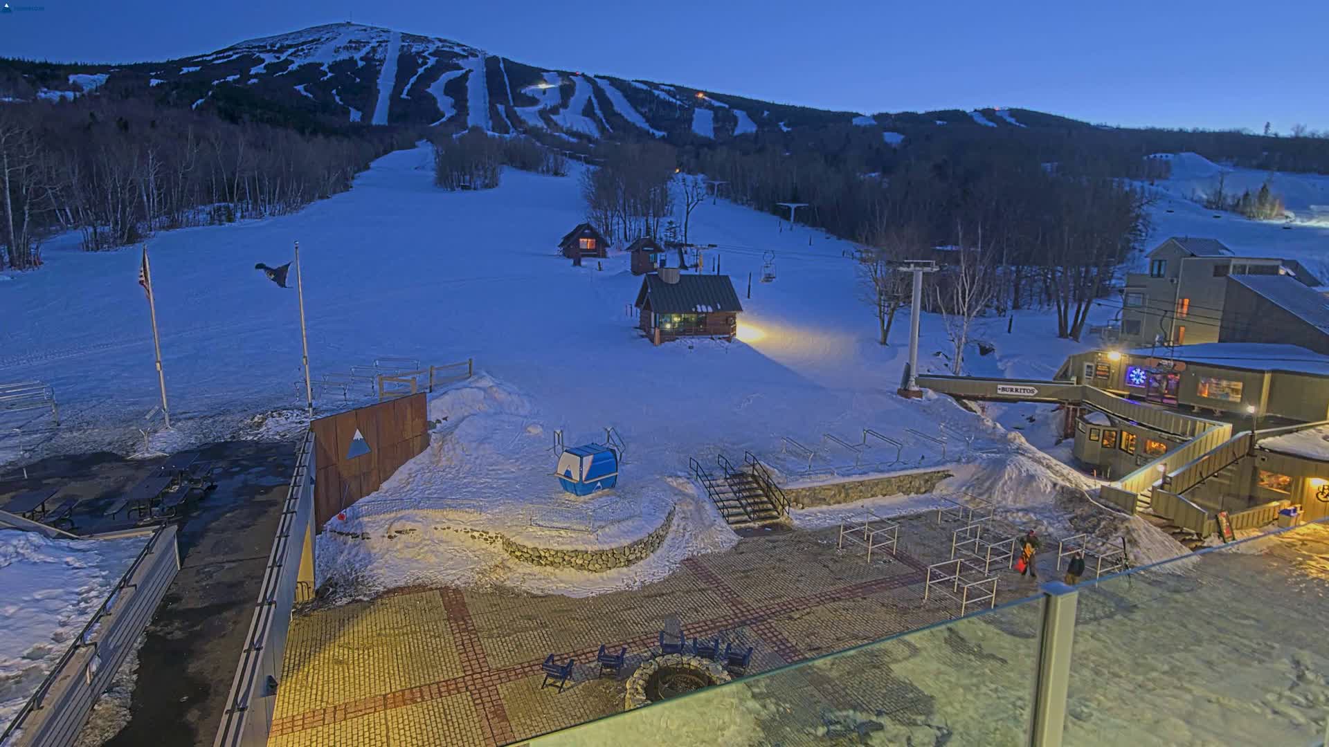 Kingfield, Sugarloaf Mountain Hotel Area Live Cam - Kingfield, Franklin, Maine, USA
