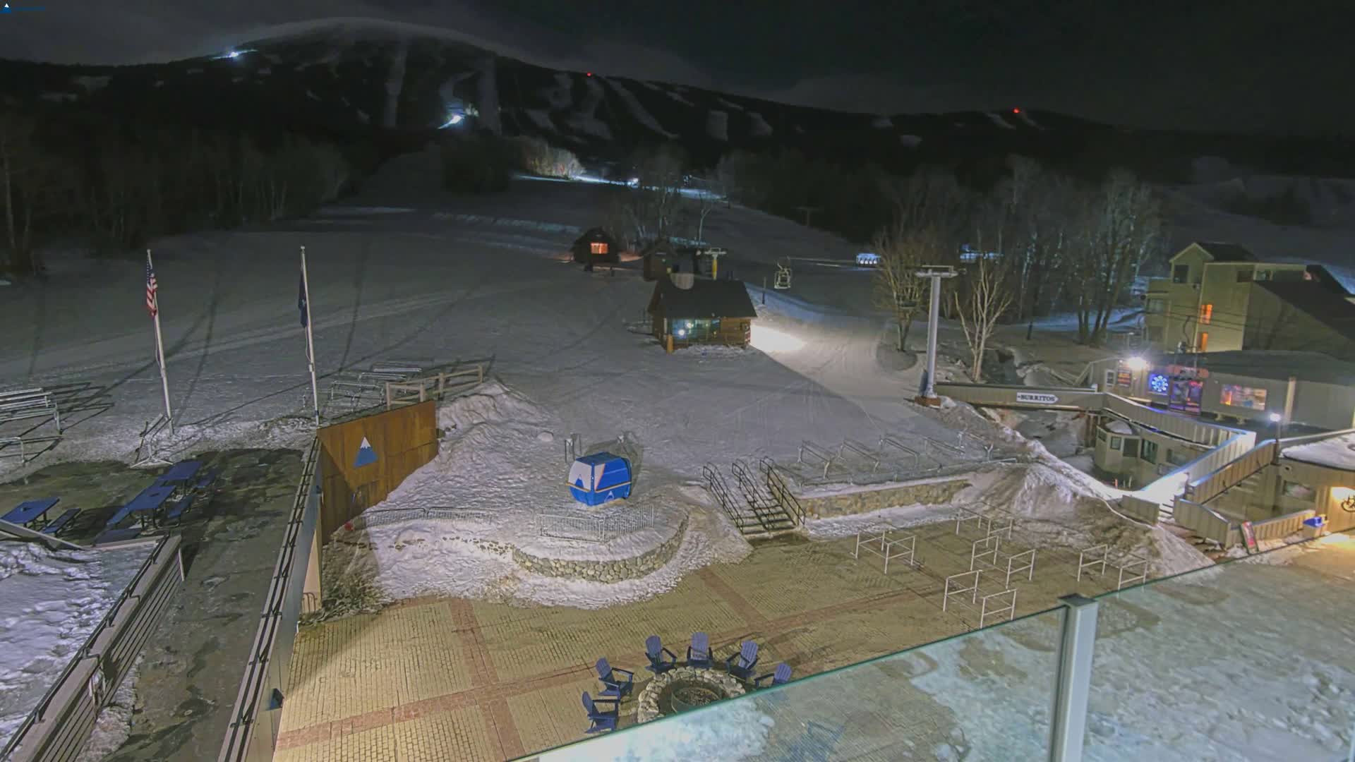 Kingfield, Sugarloaf Mountain Hotel Area Live Cam - Kingfield, Franklin, Maine, USA