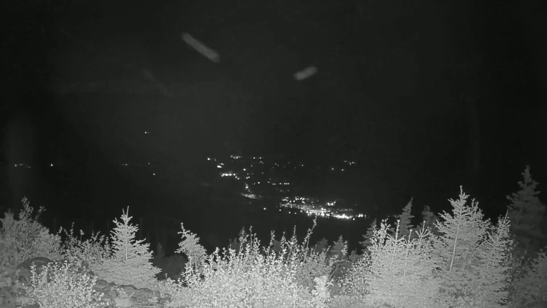 Kingfield, Sugarloaf Mountain Peak Skyline Live Cam - Kingfield, Franklin, Maine, USA