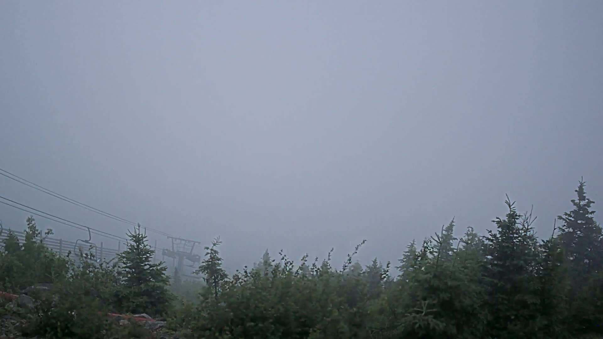 Kingfield, Sugarloaf Mountain Peak Skyline Live Cam - Kingfield, Franklin, Maine, USA