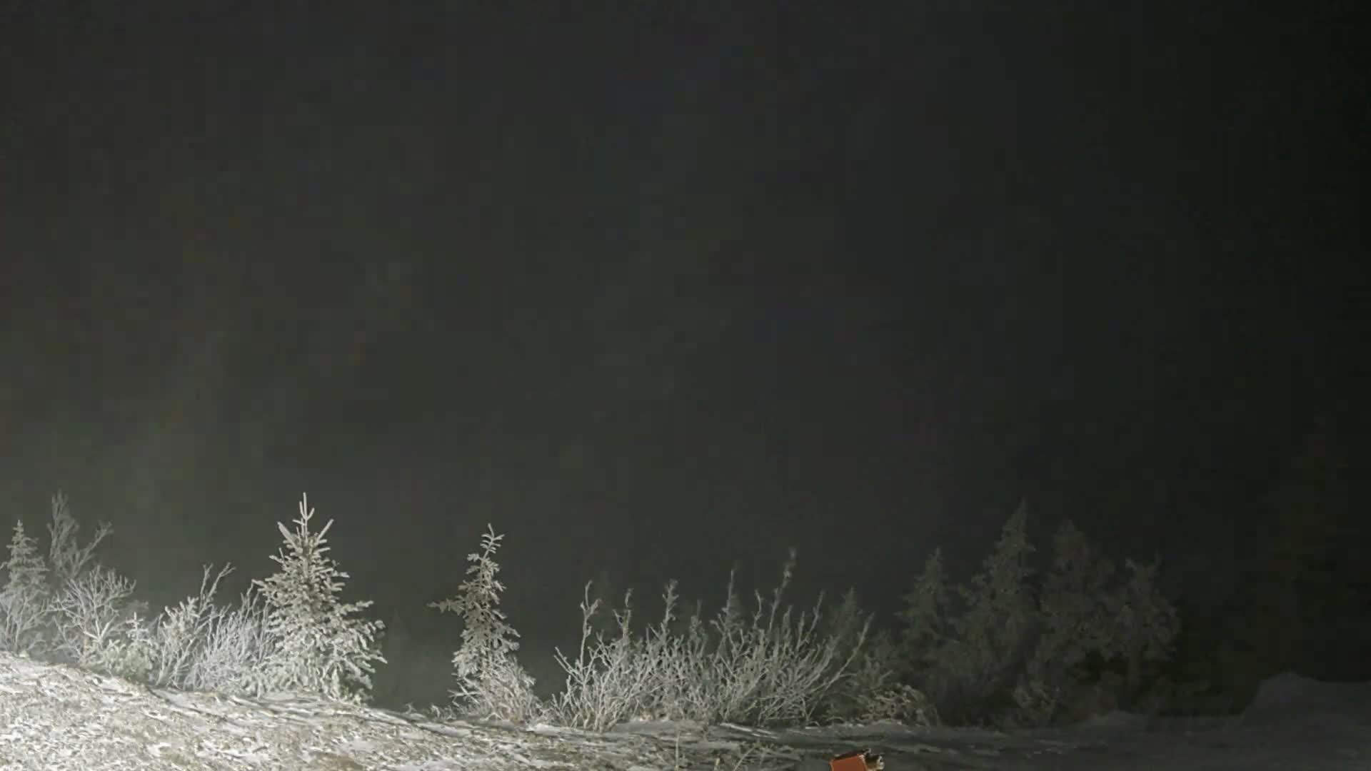 Kingfield, Sugarloaf Mountain Peak Skyline Live Cam - Kingfield, Franklin, Maine, USA