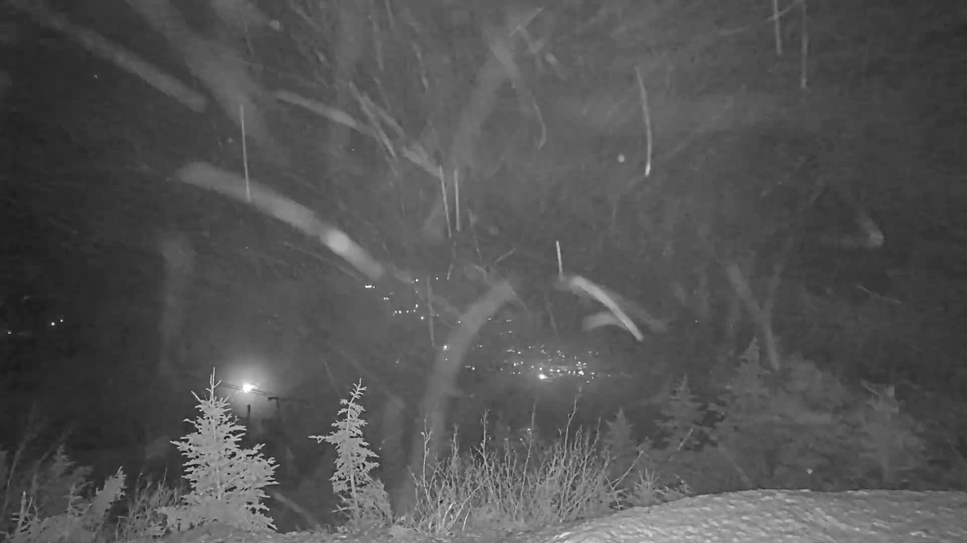 Kingfield, Sugarloaf Mountain Peak Skyline Live Cam - Kingfield, Franklin, Maine, USA