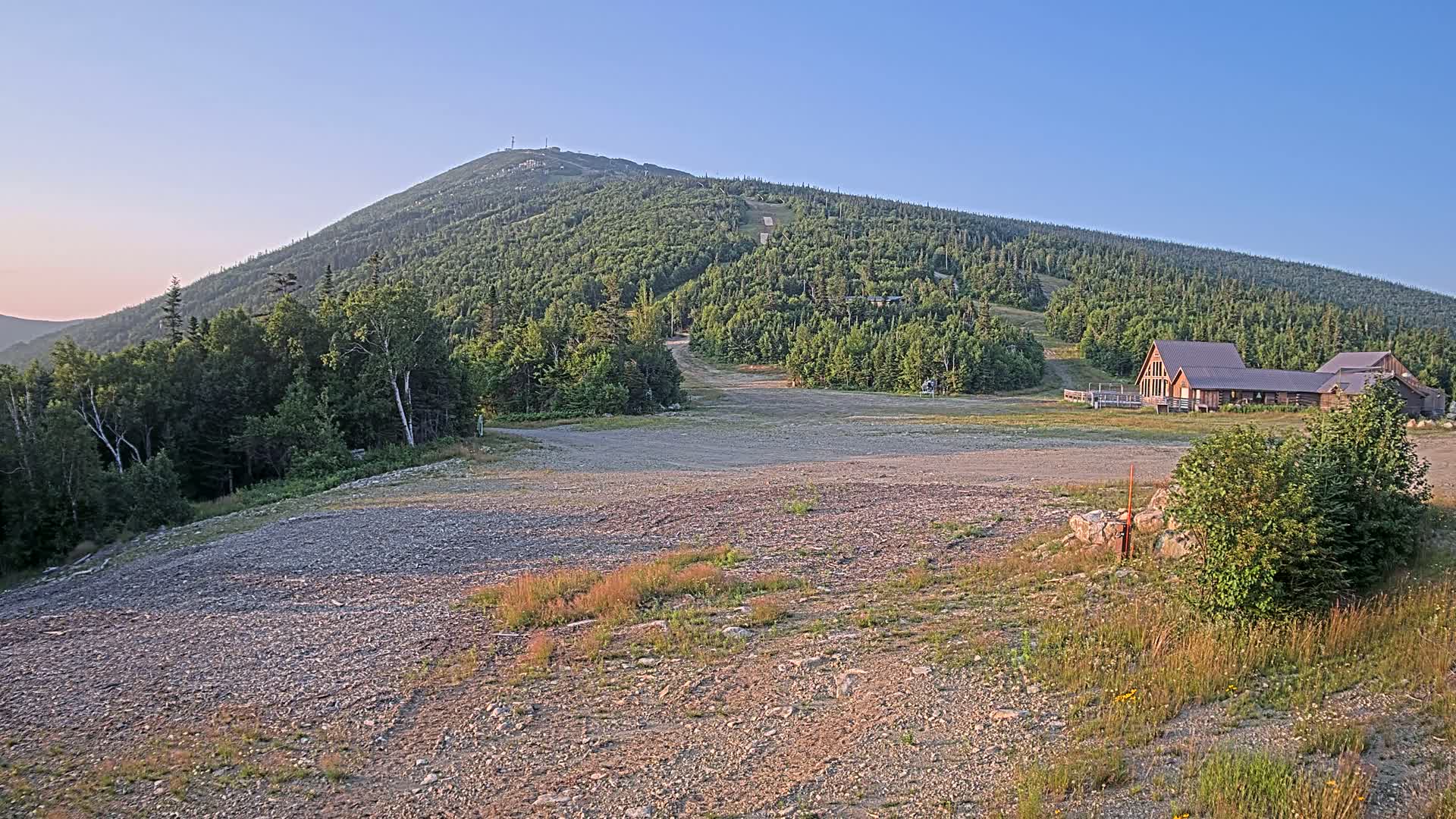 Kingfield, Sugarloaf Mountain Panaromic Live Cam - Kingfield, Franklin, Maine, USA